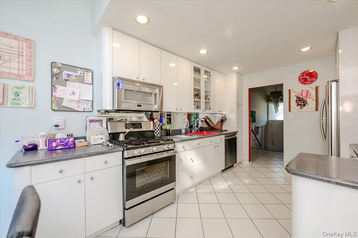 239 Hungry Harbor Road — photo 12