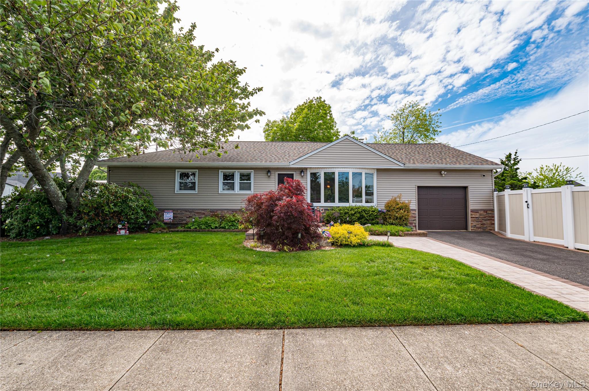 19 Buchanan Avenue — photo 2