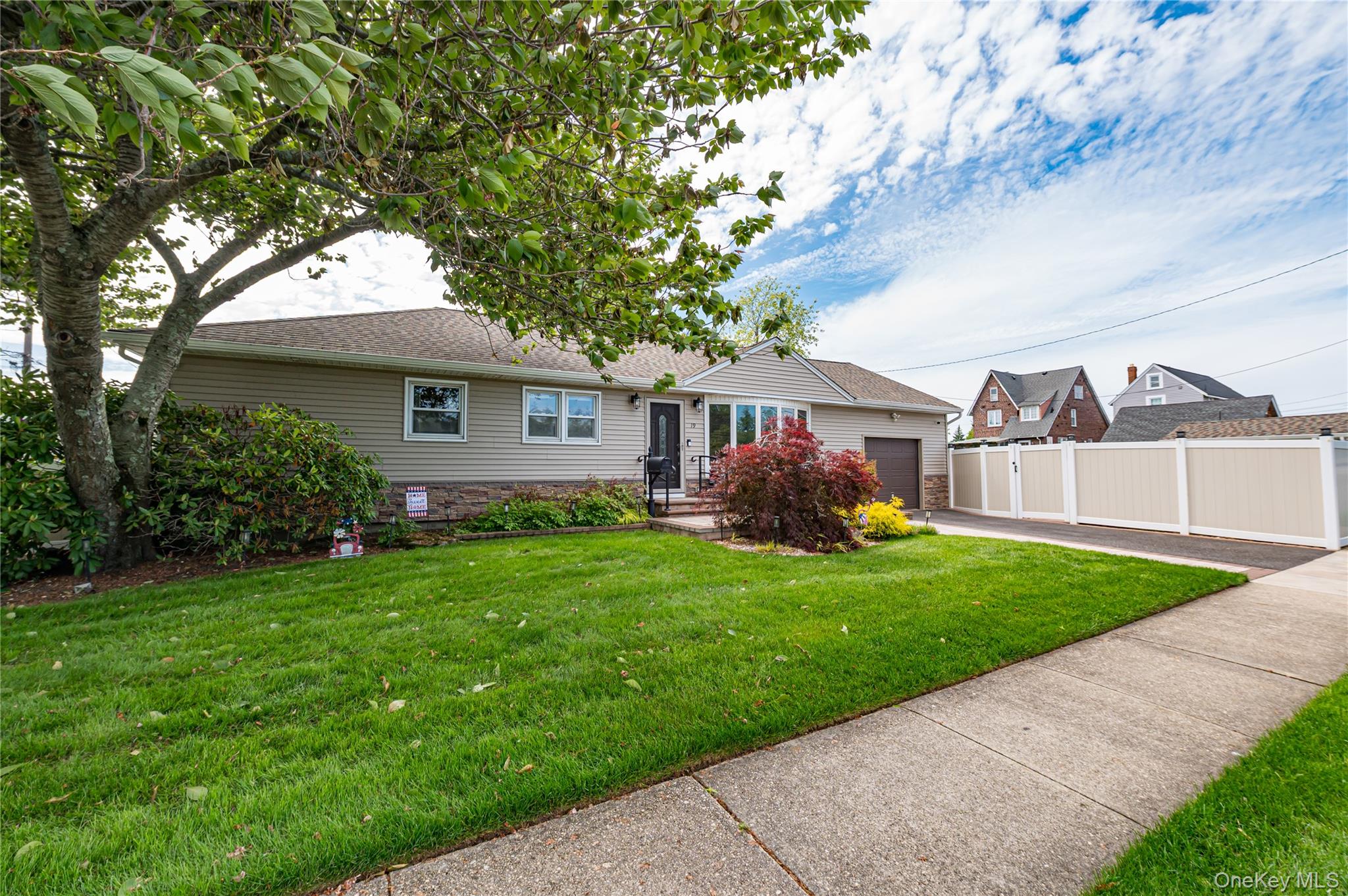 19 Buchanan Avenue — photo 3