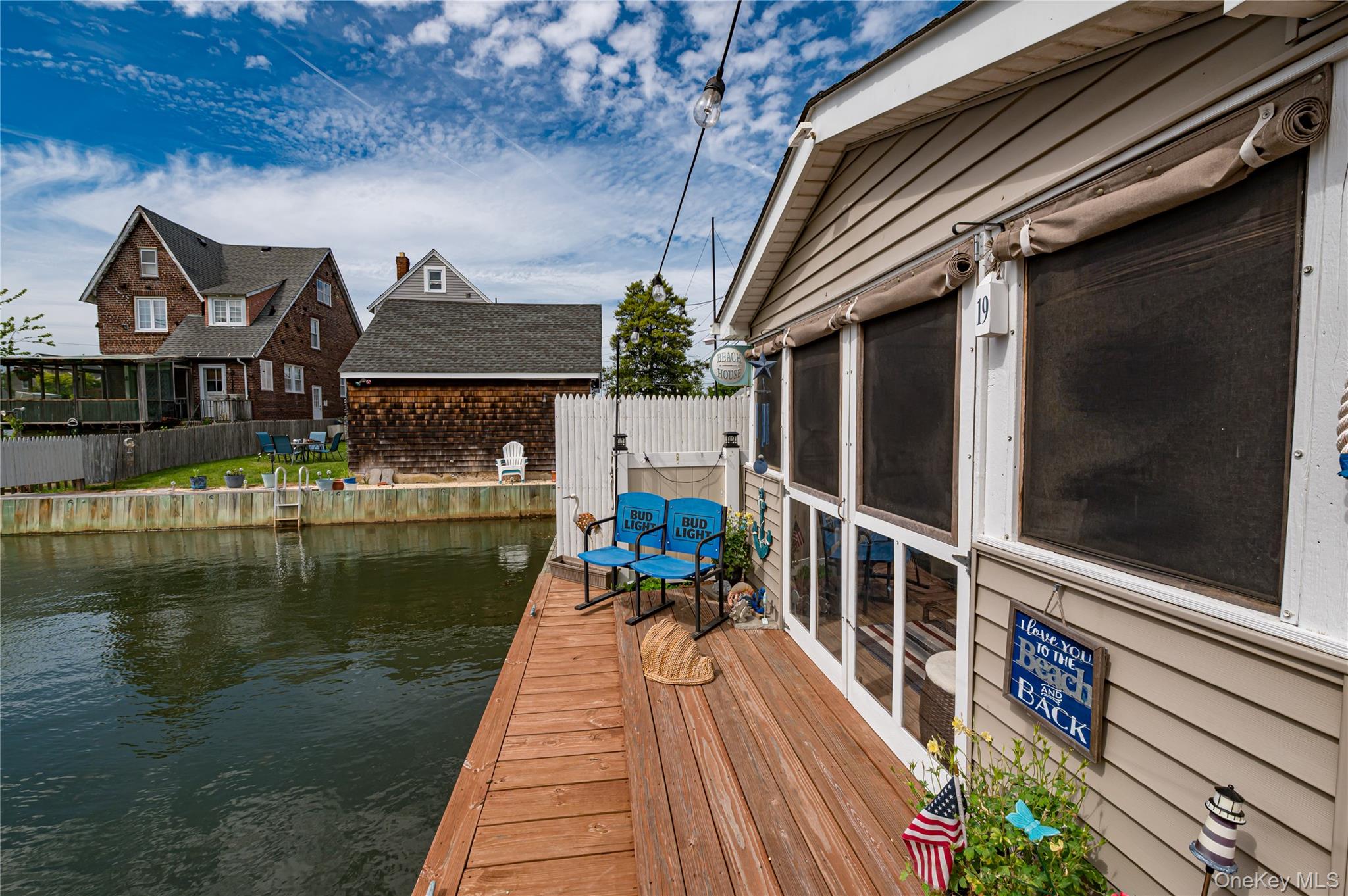19 Buchanan Avenue — photo 36
