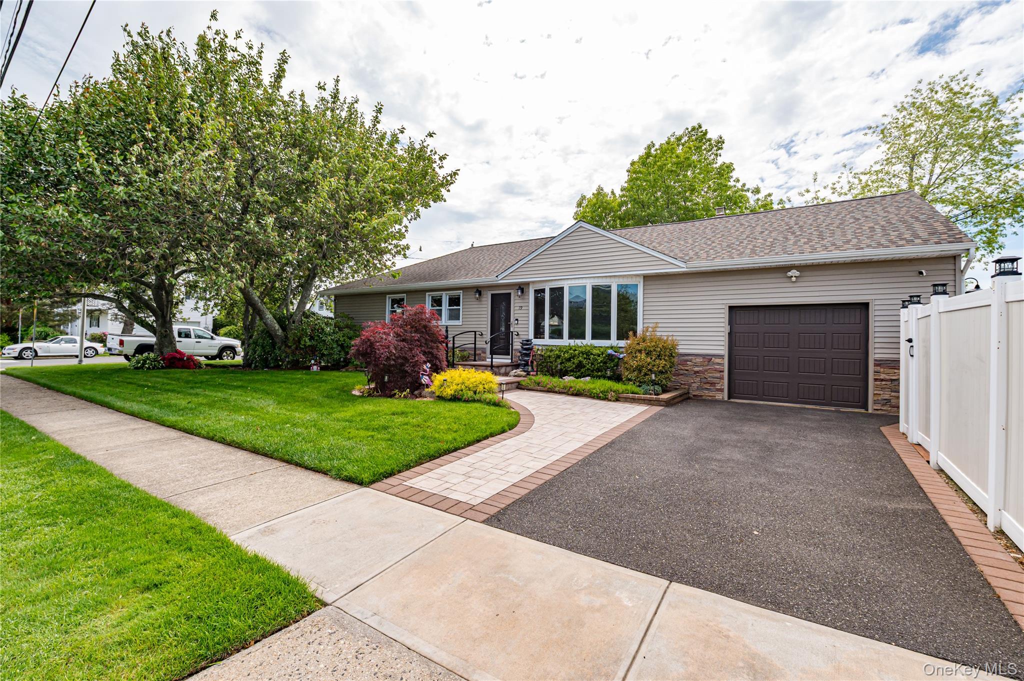 19 Buchanan Avenue — photo 4