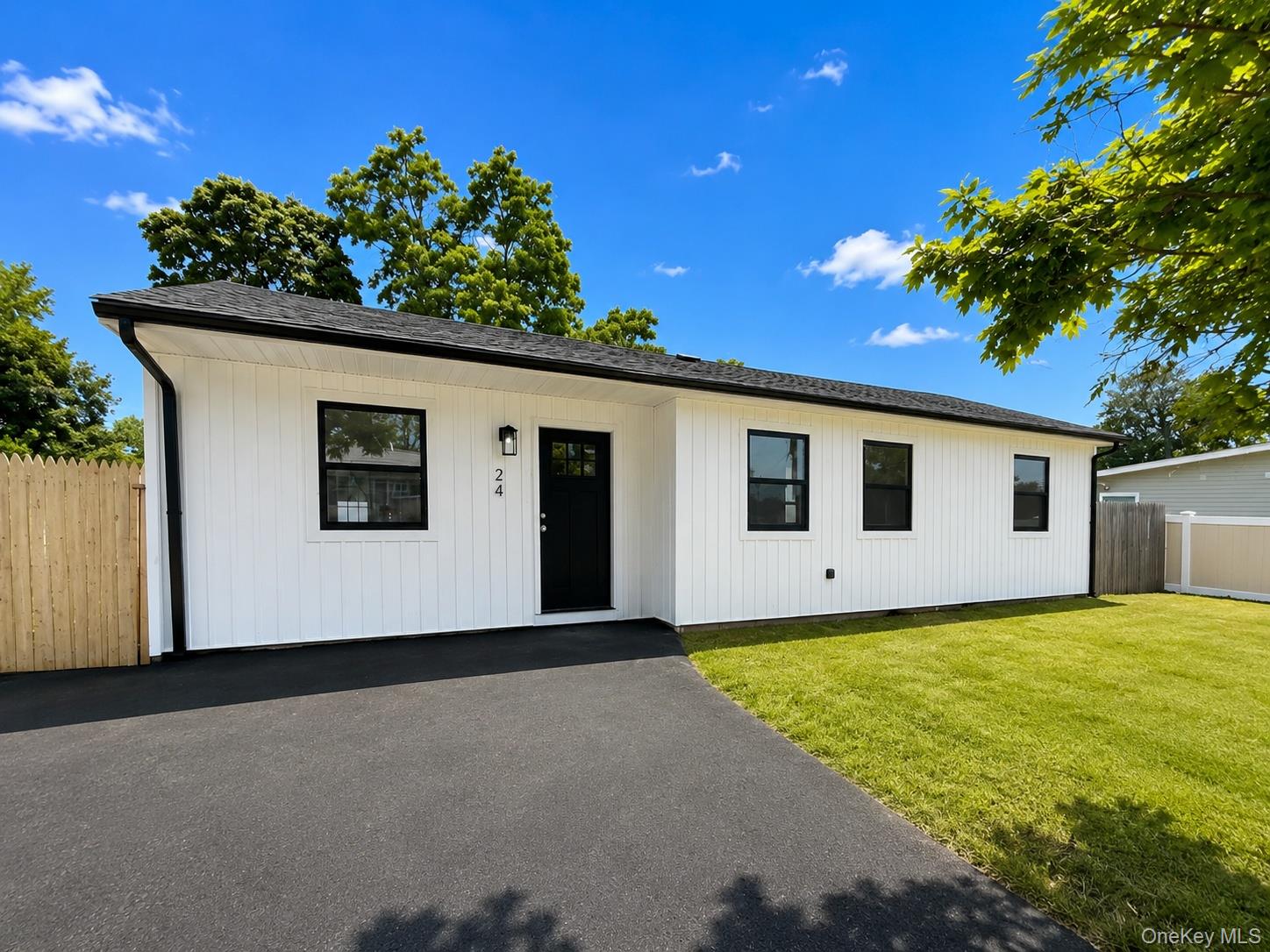 24 Cherry Street, Central Islip