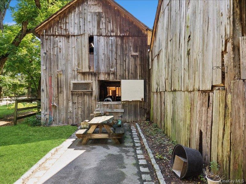 386 Bread And Cheese Hollow Road — photo 21