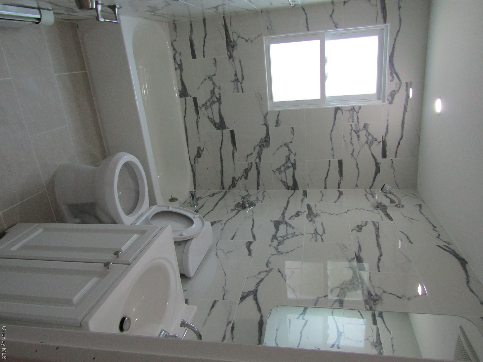 258 Brown Avenue — photo 14