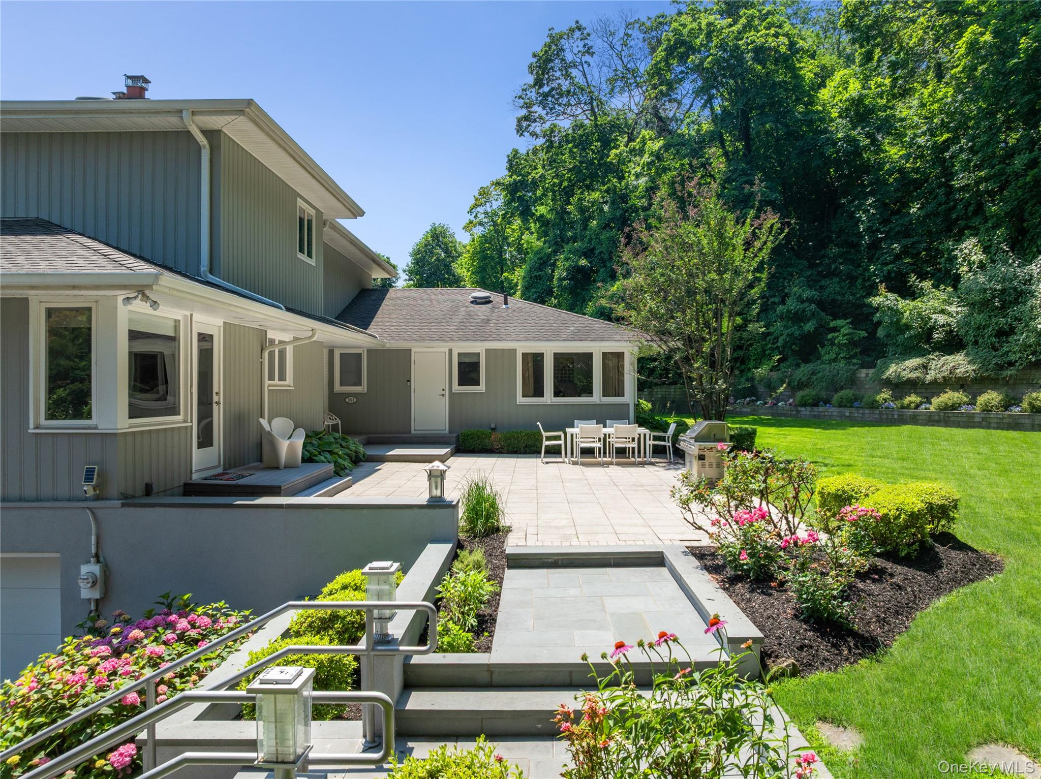 353 Shore Road — photo 3