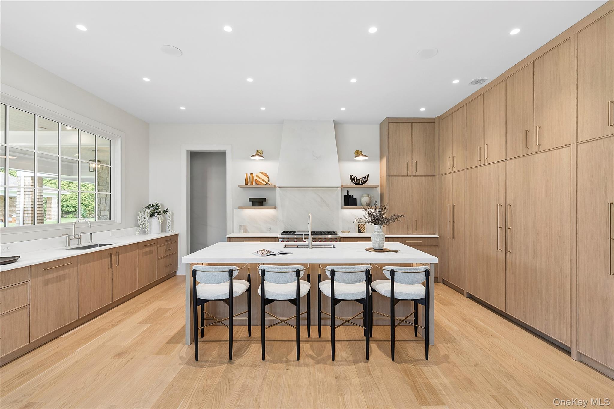 120 Halsey Lane — photo 13