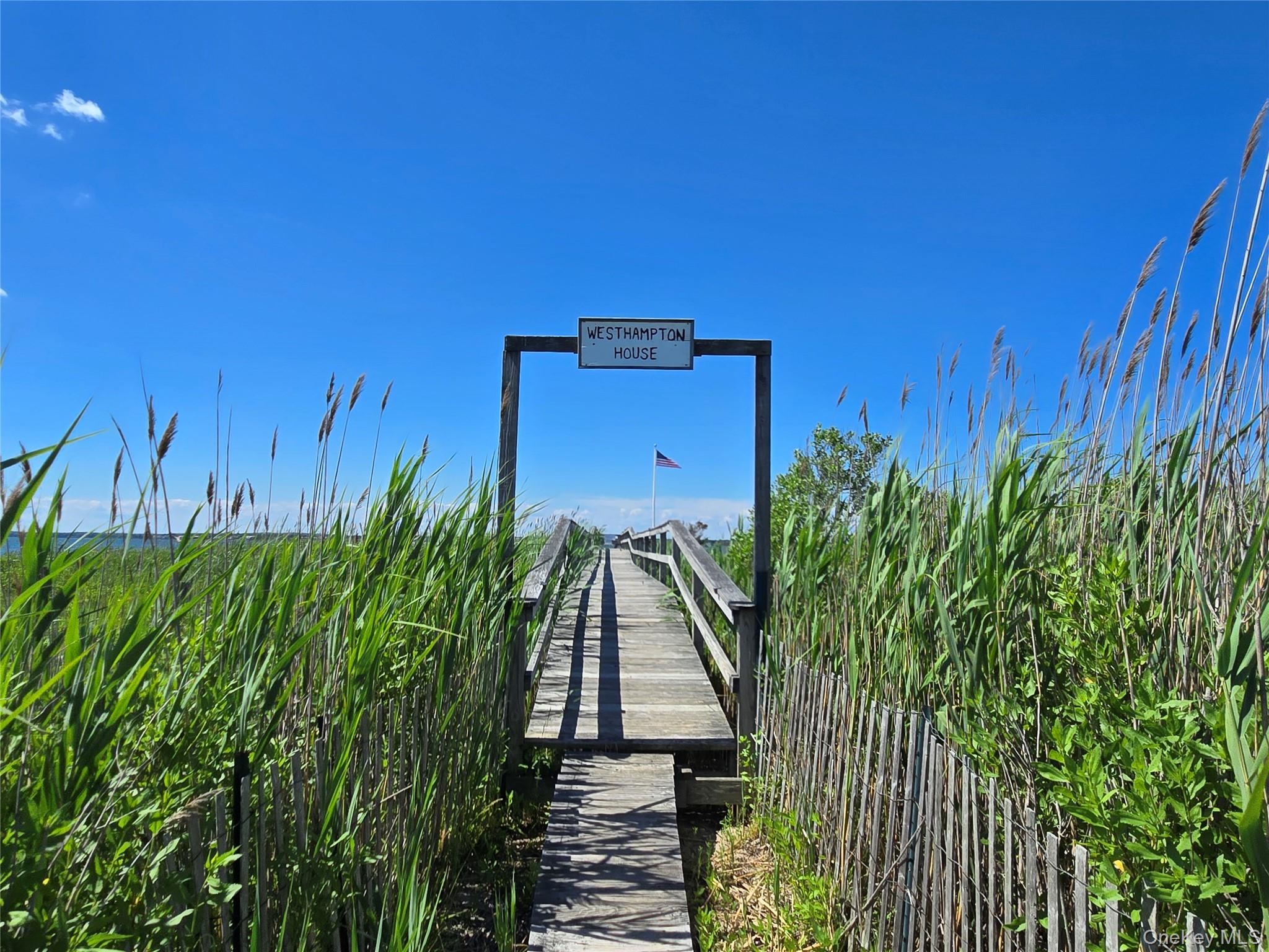 585 Dune Road #L10 — photo 23