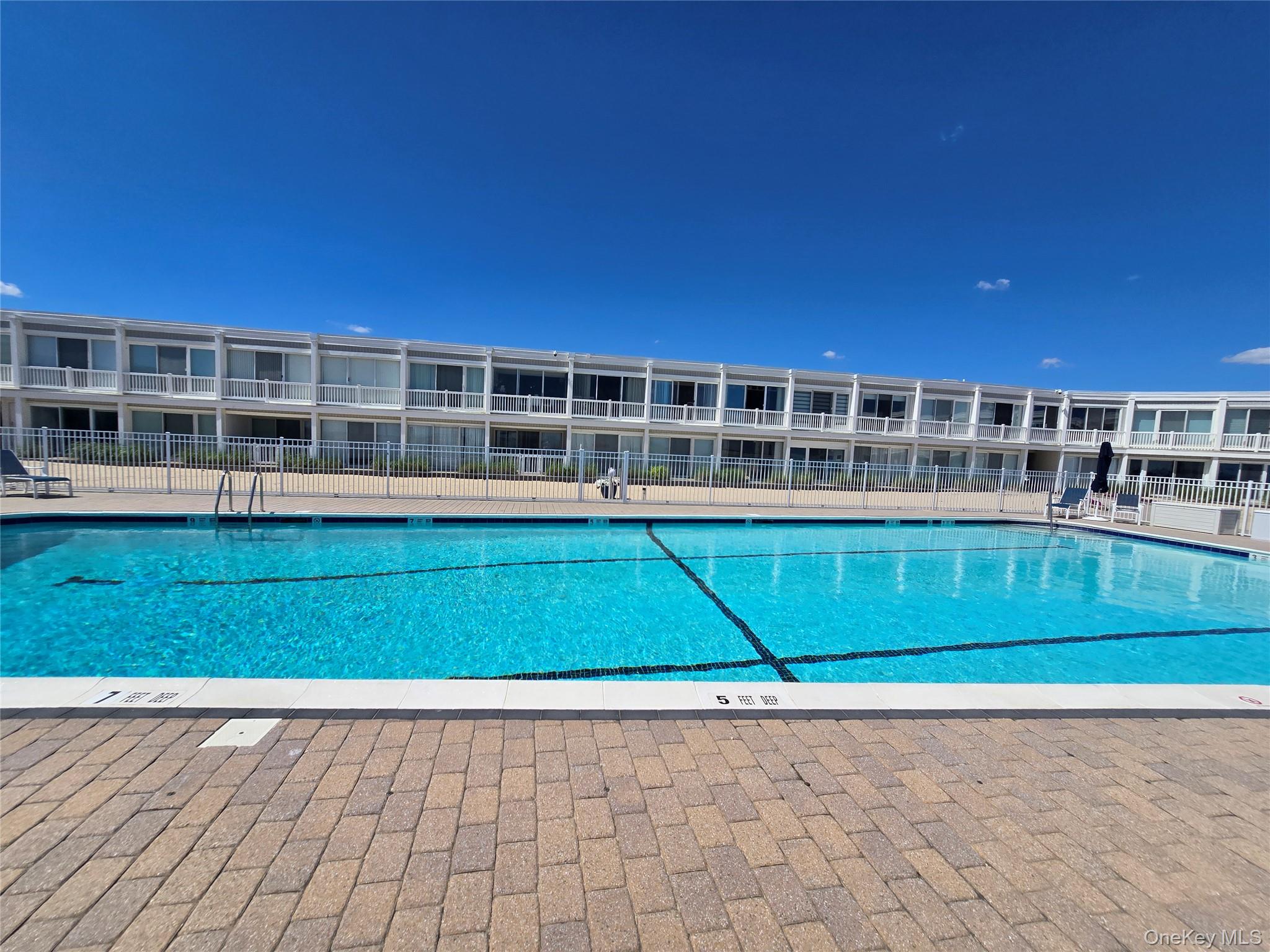 585 Dune Road #L10 — photo 4