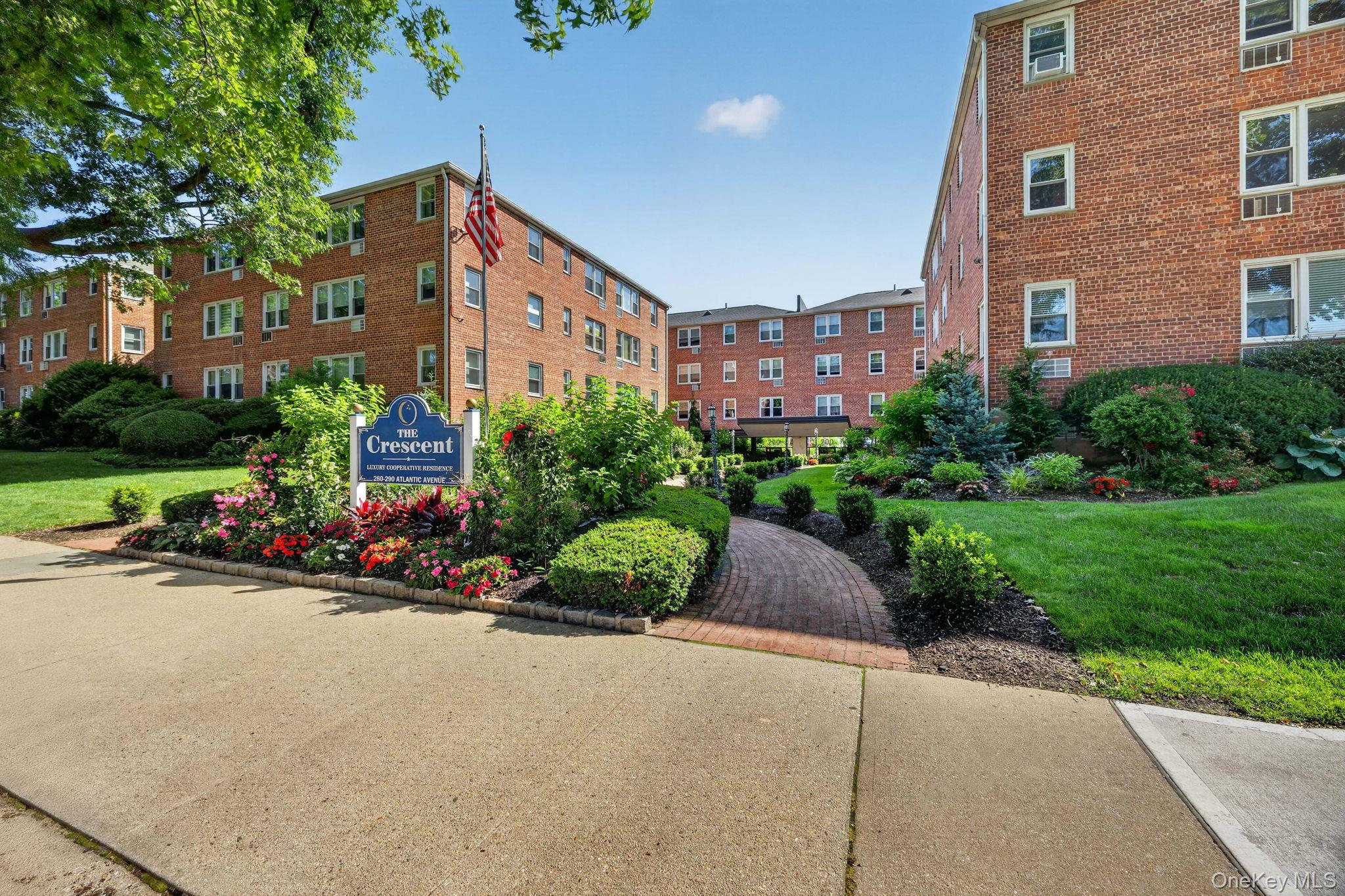 290 Atlantic Ave #225, East Rockaway