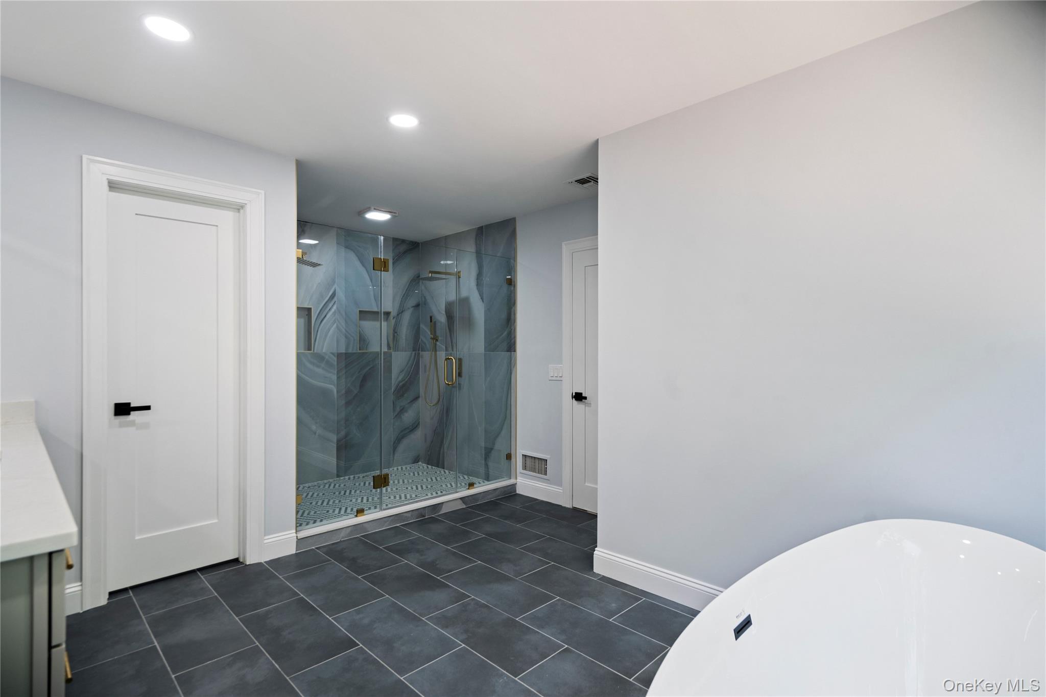 41 Cove Road — photo 38