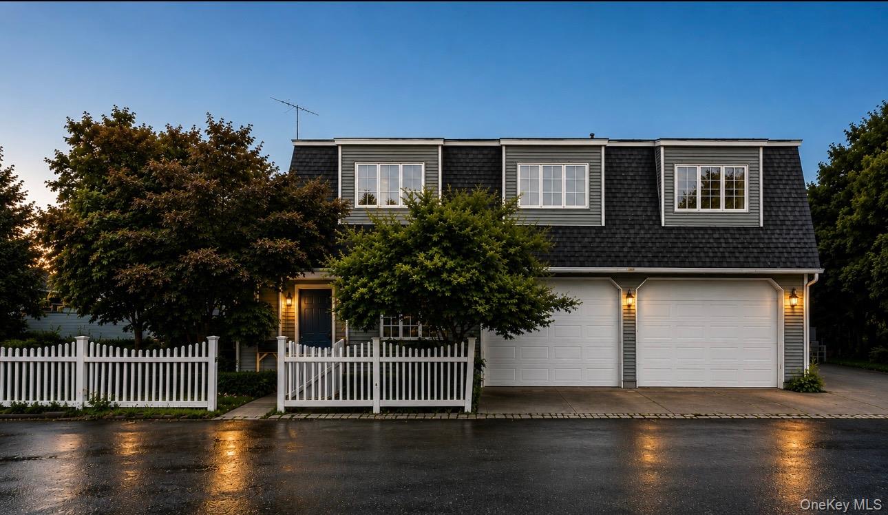 3 Finnin Place, Bayville