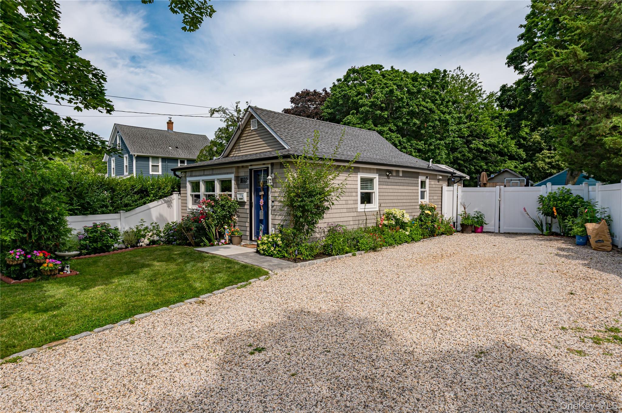 1022 Parkway Street, Riverhead