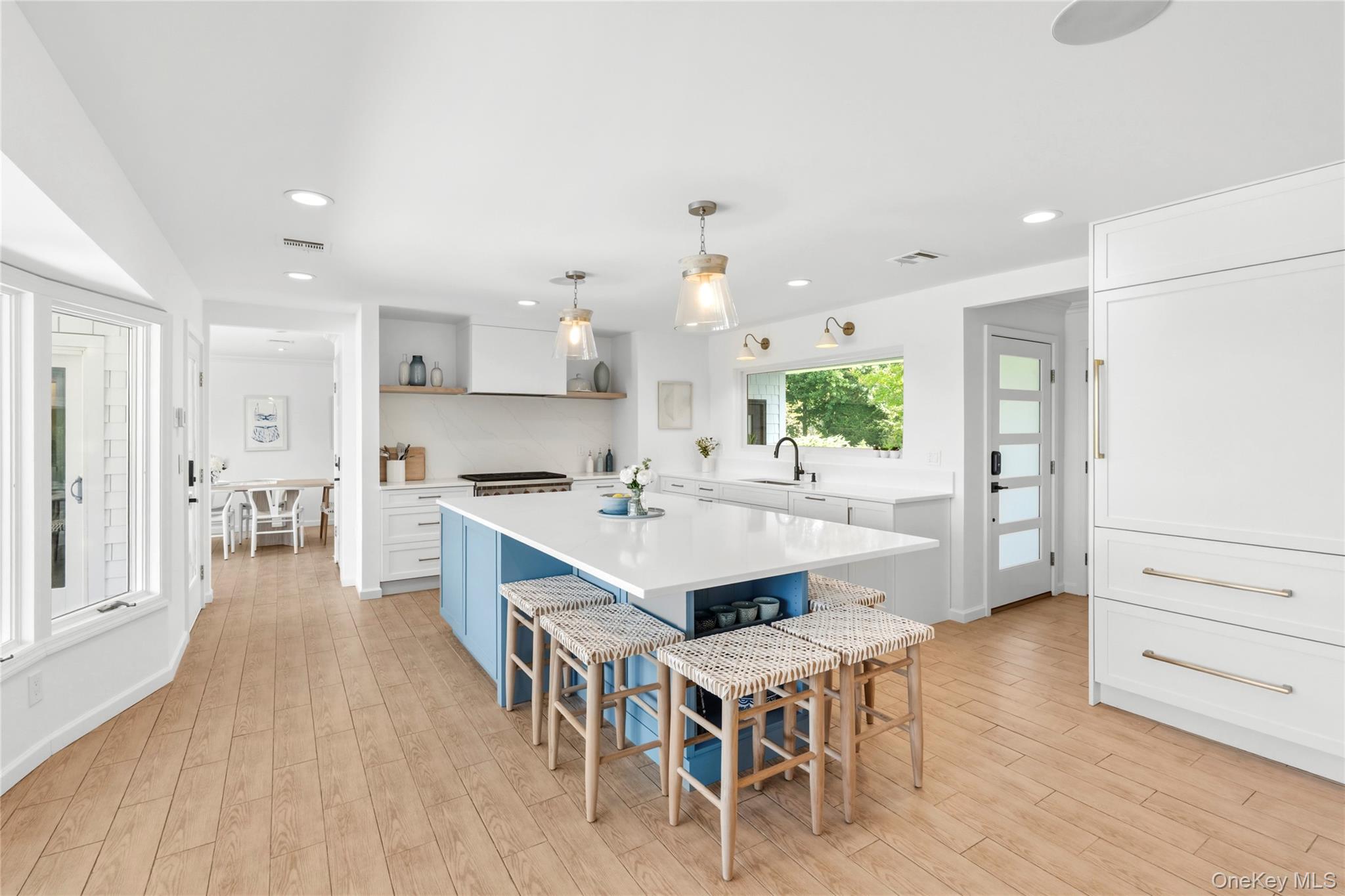50 Sunset Avenue — photo 3