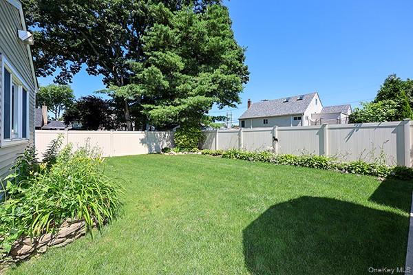 219 Lindbergh Street — photo 34