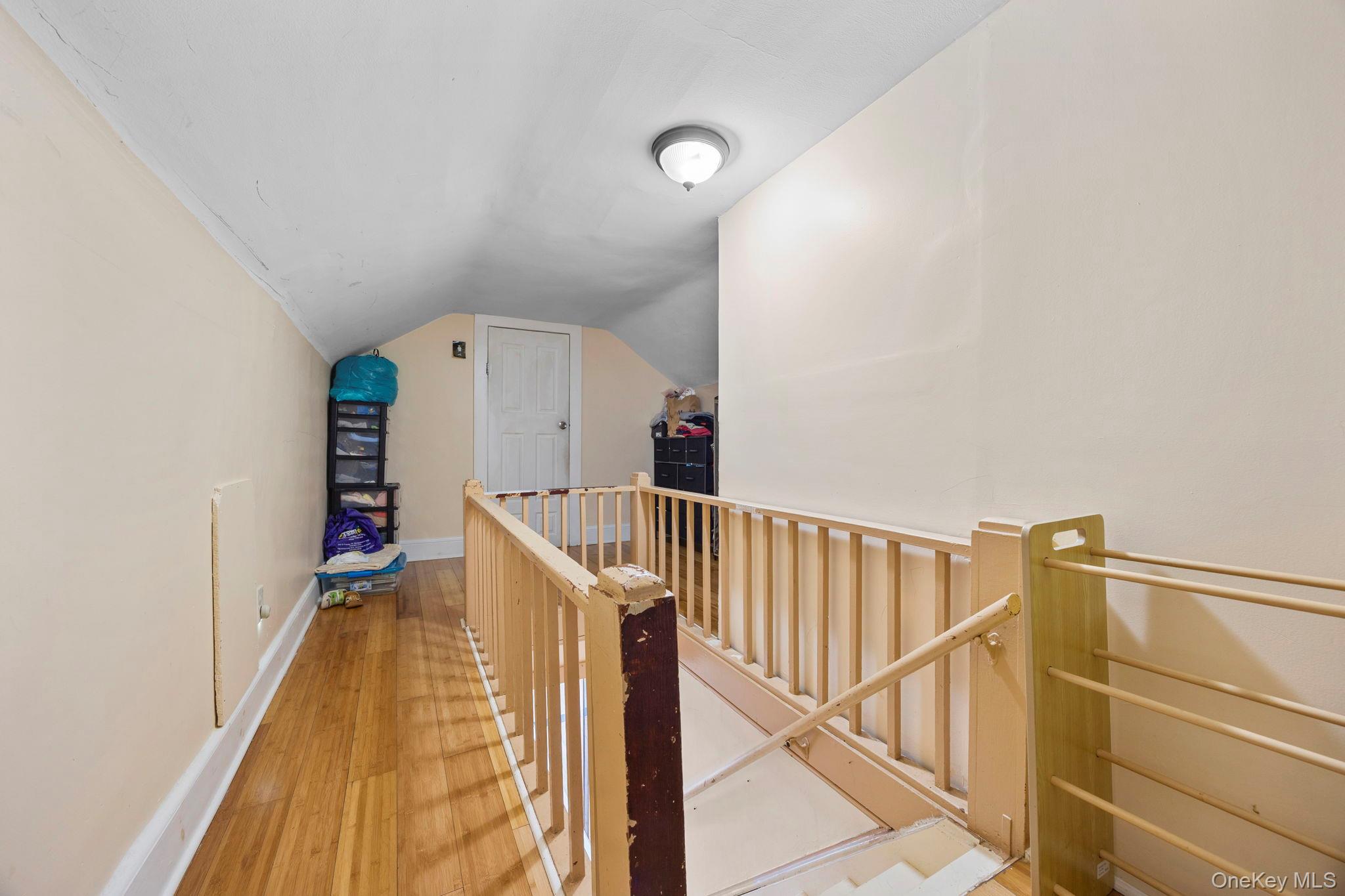 81 Allers Boulevard — photo 12