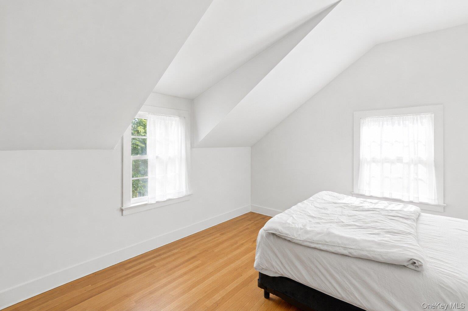 17 Baiting Hollow Road — photo 16