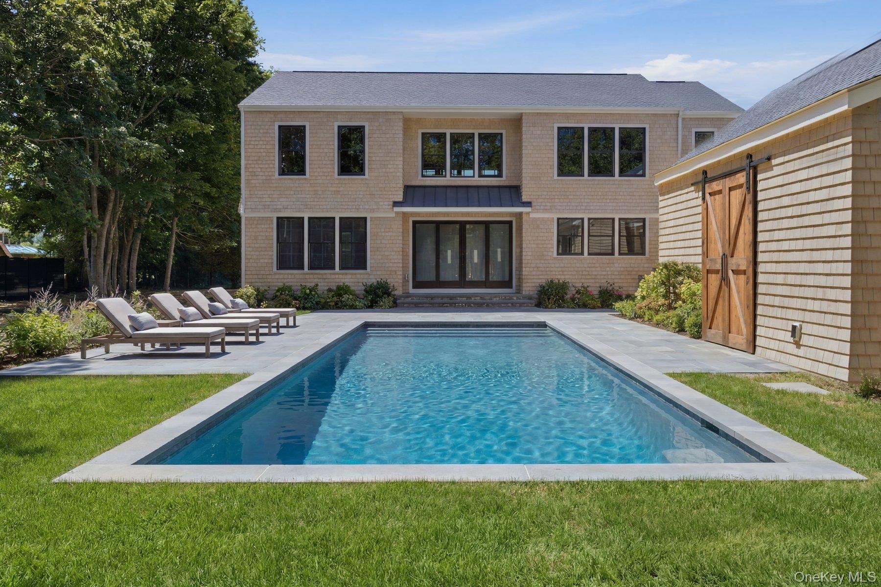 6 Lamb Avenue — photo 3