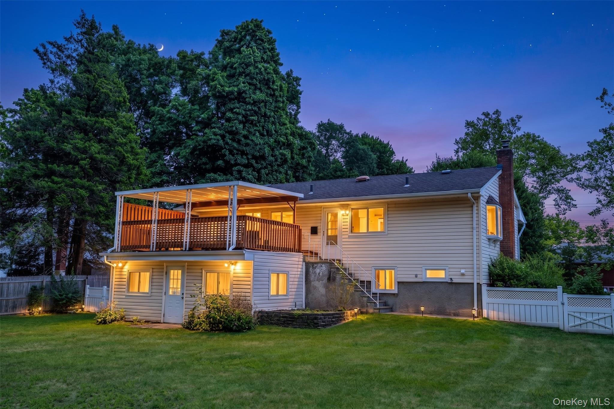 259 Burr Road — photo 2