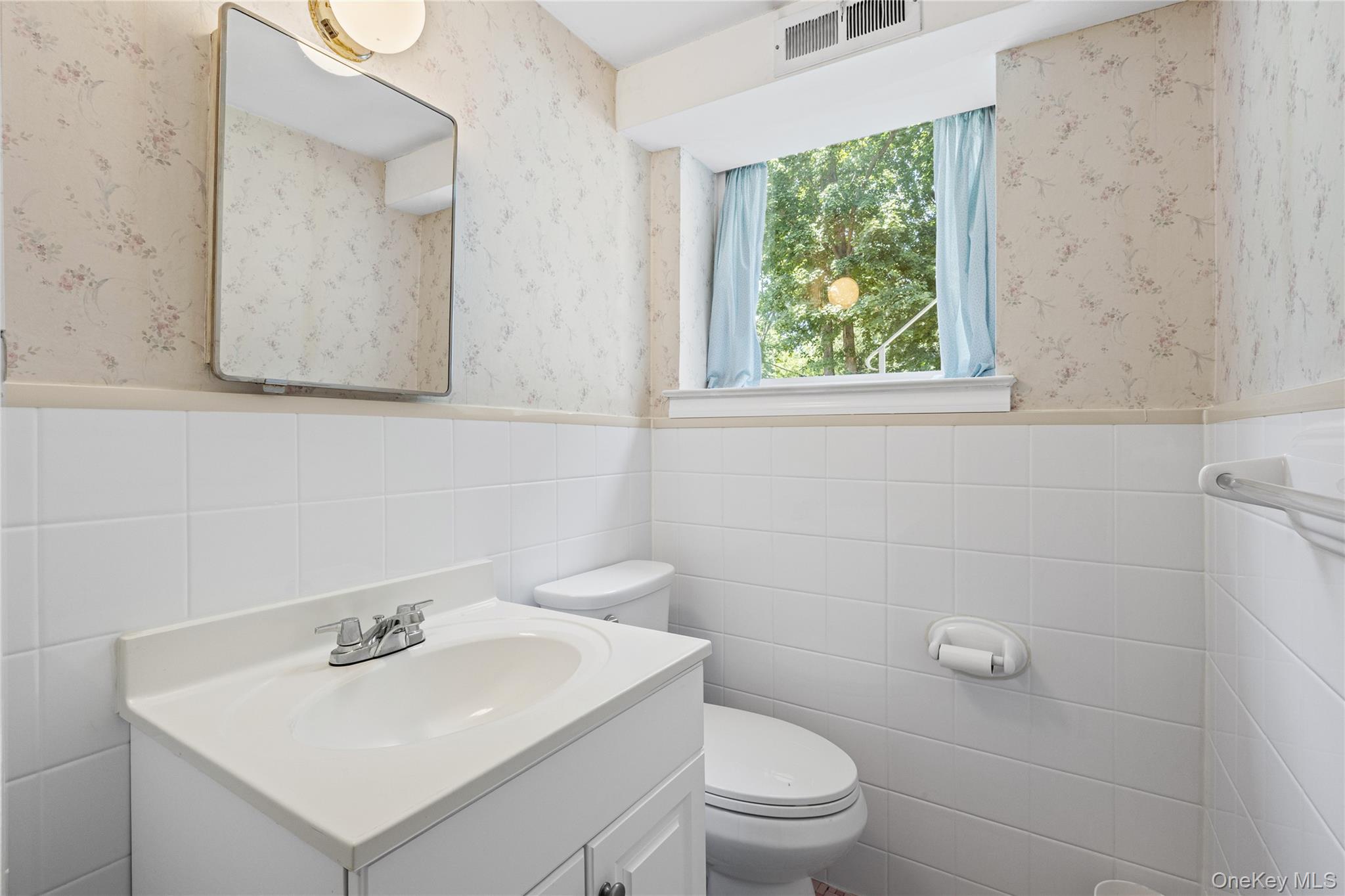 259 Burr Road — photo 22