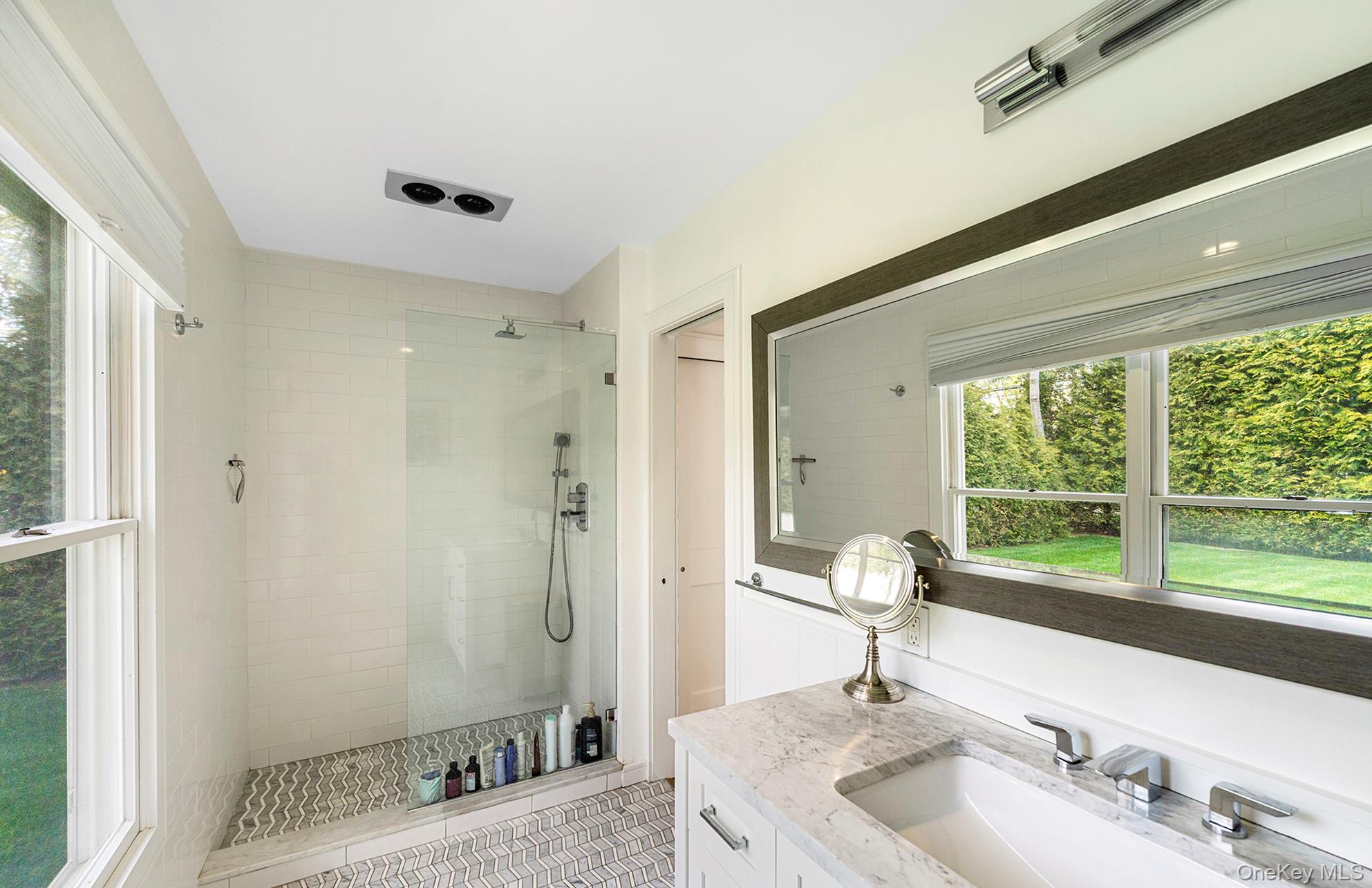 770 Hill Street — photo 17