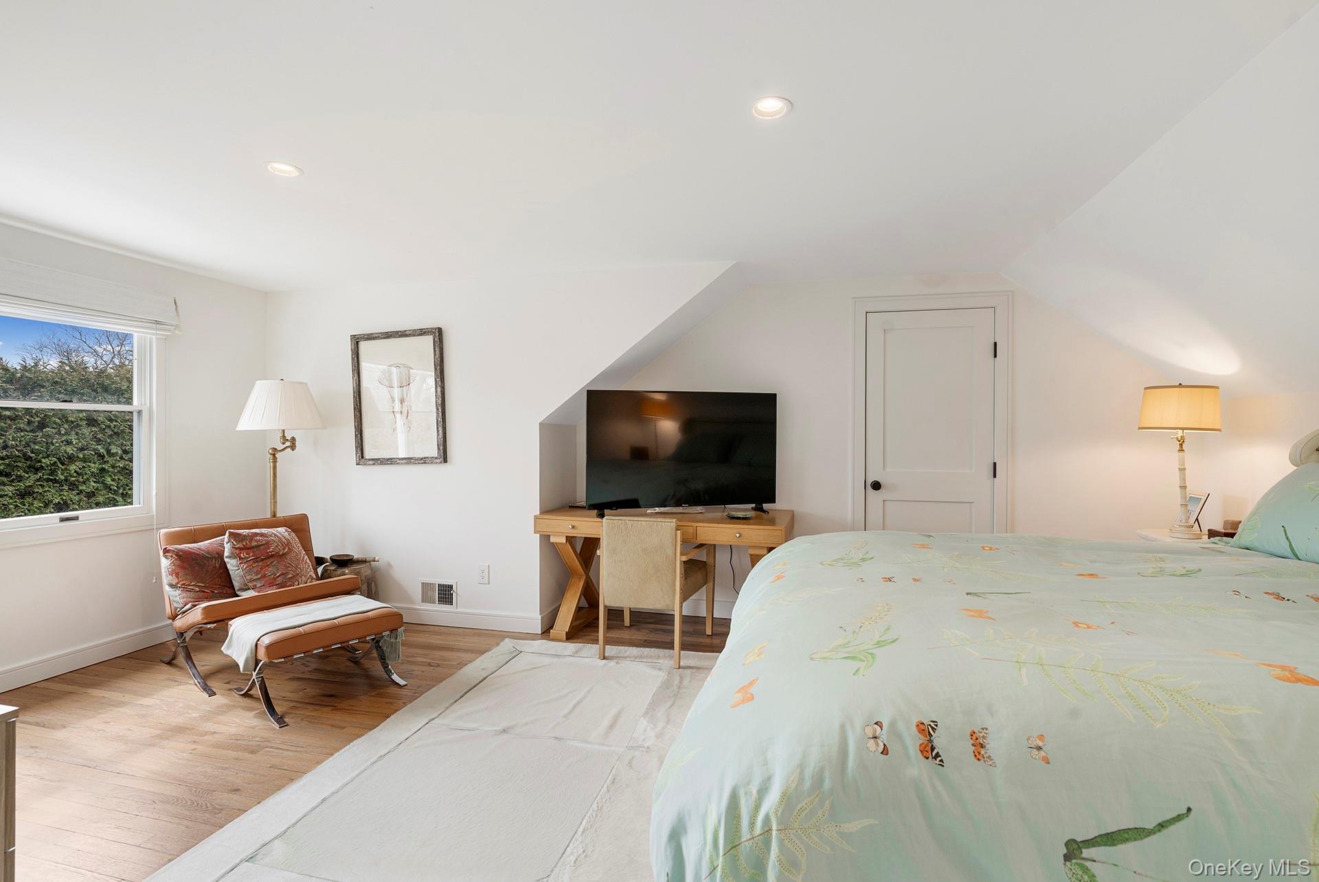 770 Hill Street — photo 23
