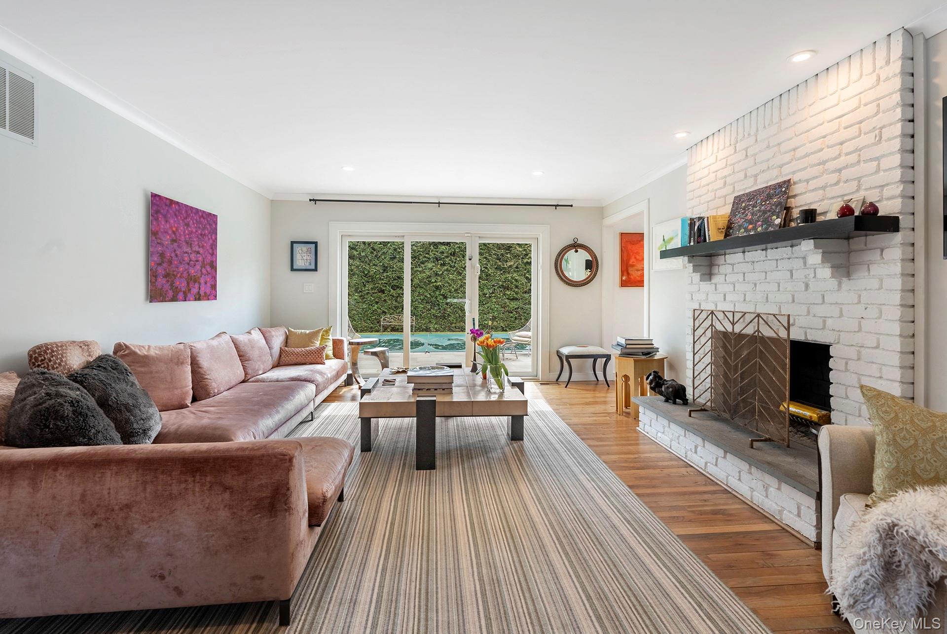 770 Hill Street — photo 8