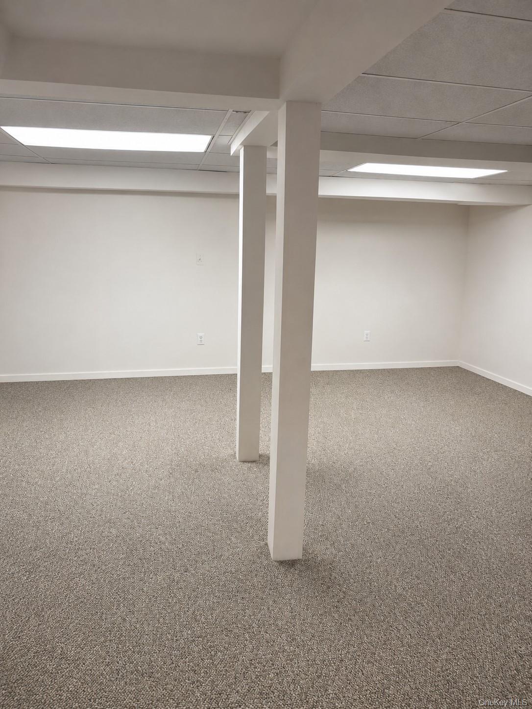 61 Gateway — photo 13