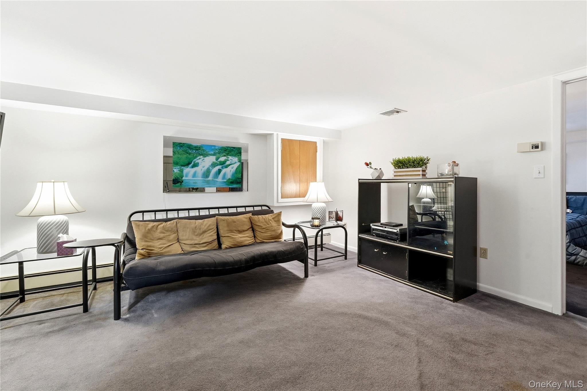 64 Linden Boulevard — photo 16