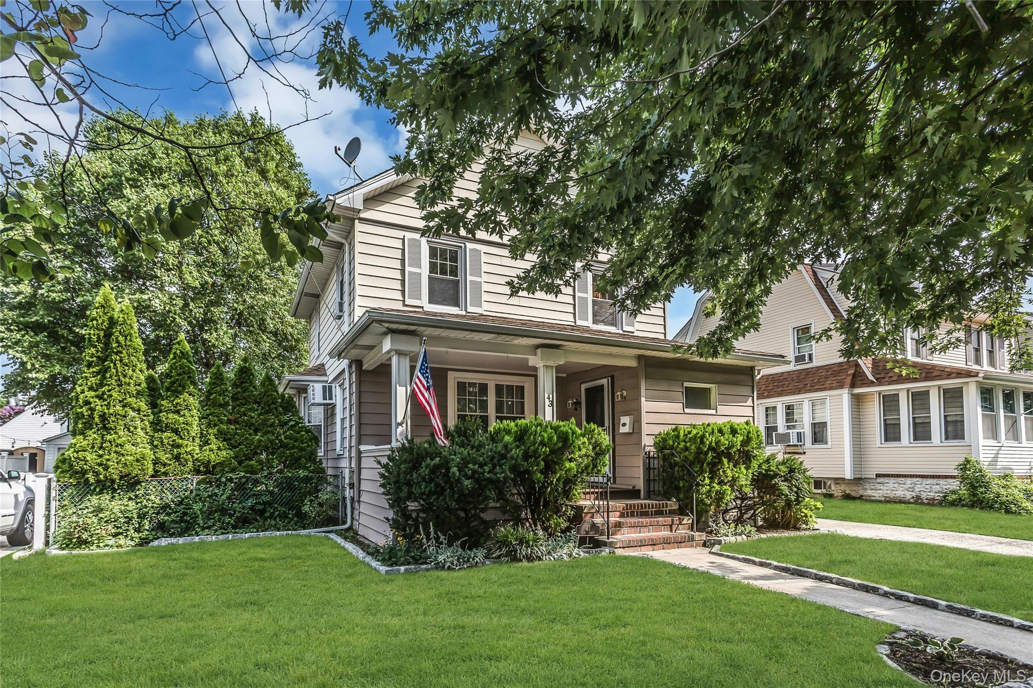 43 Elm Street — photo 3