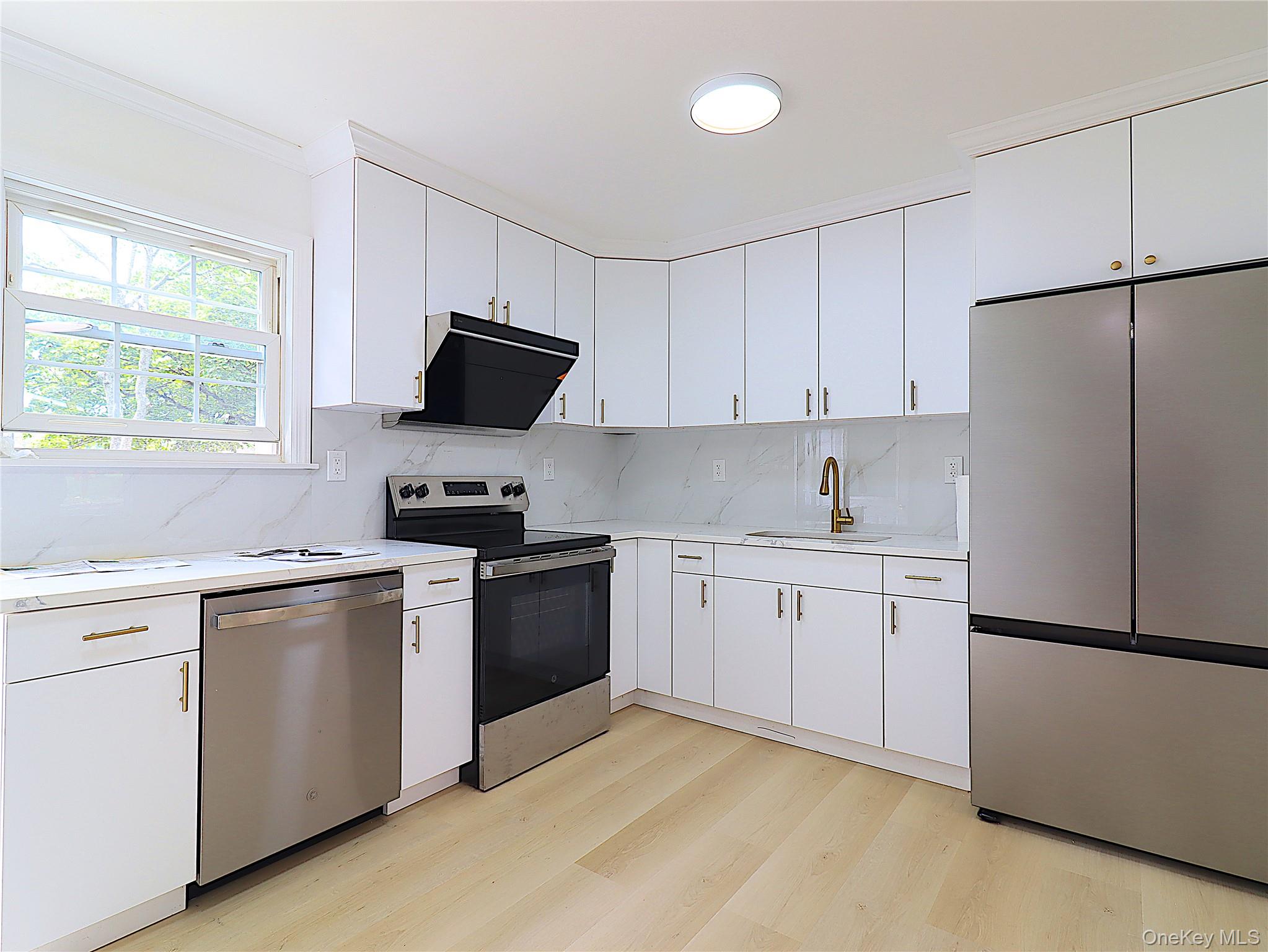 7 Locust Street — photo 26
