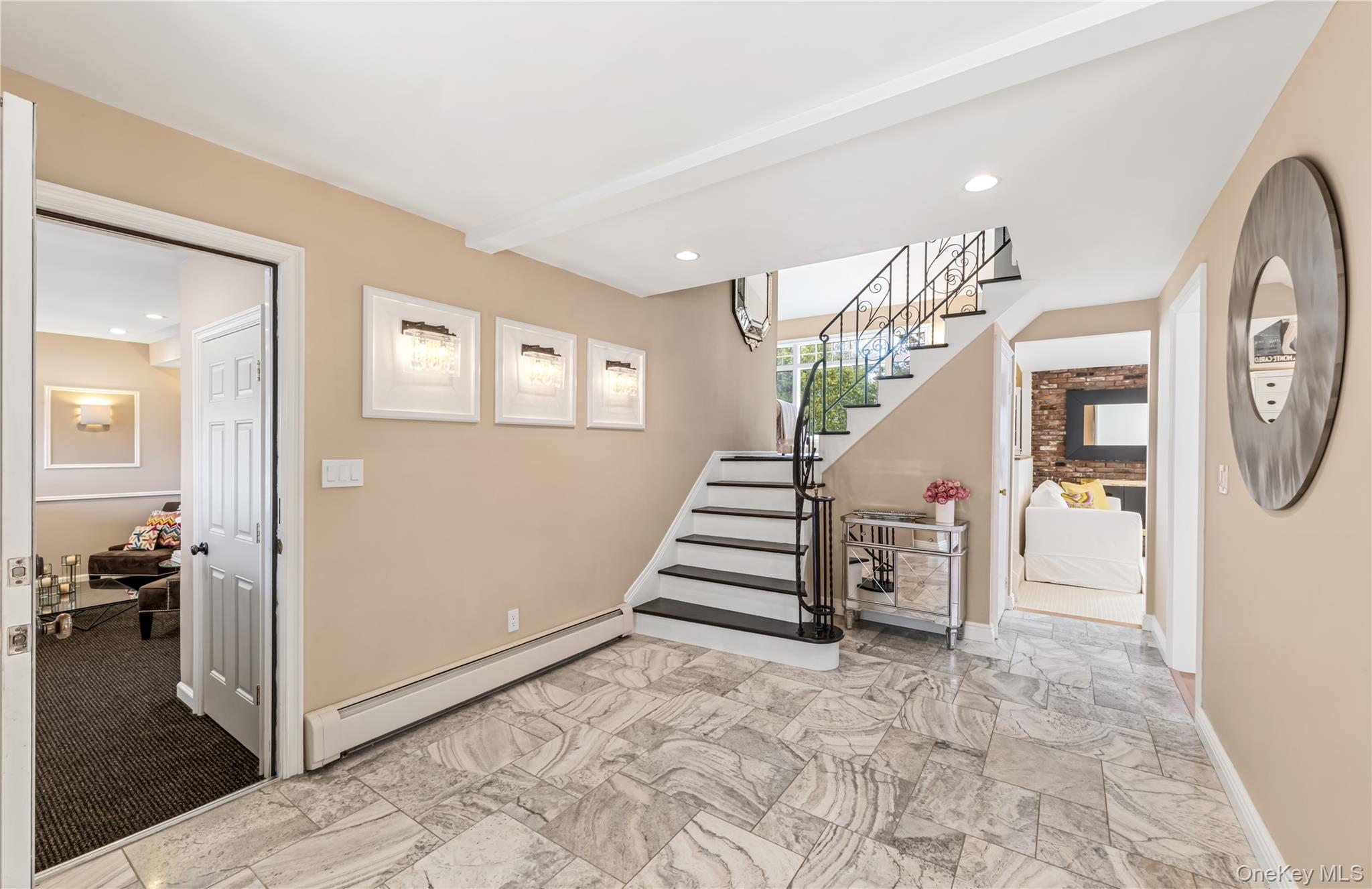 22 Delaware Avenue — photo 10