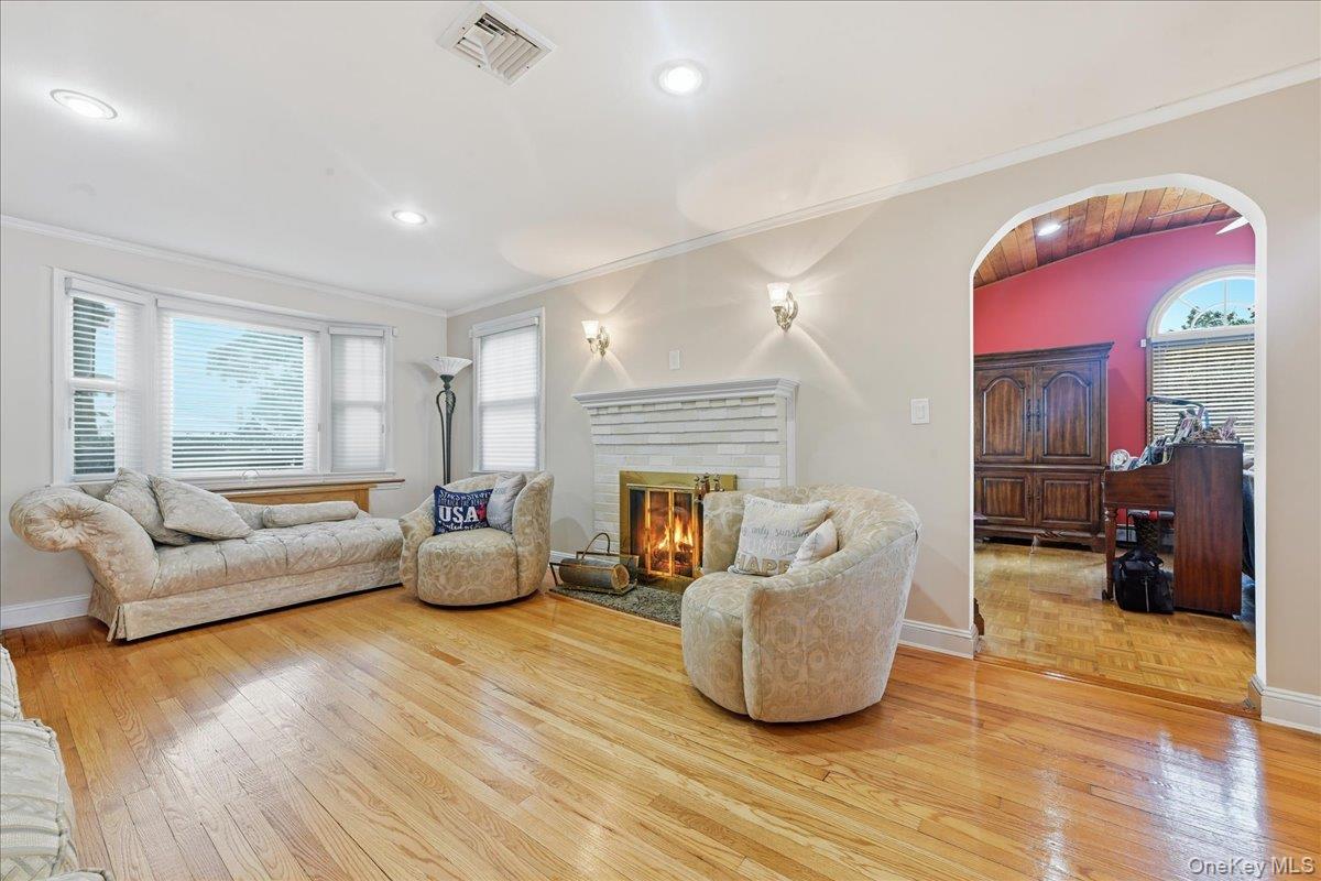 2785 Harvey Avenue — photo 8