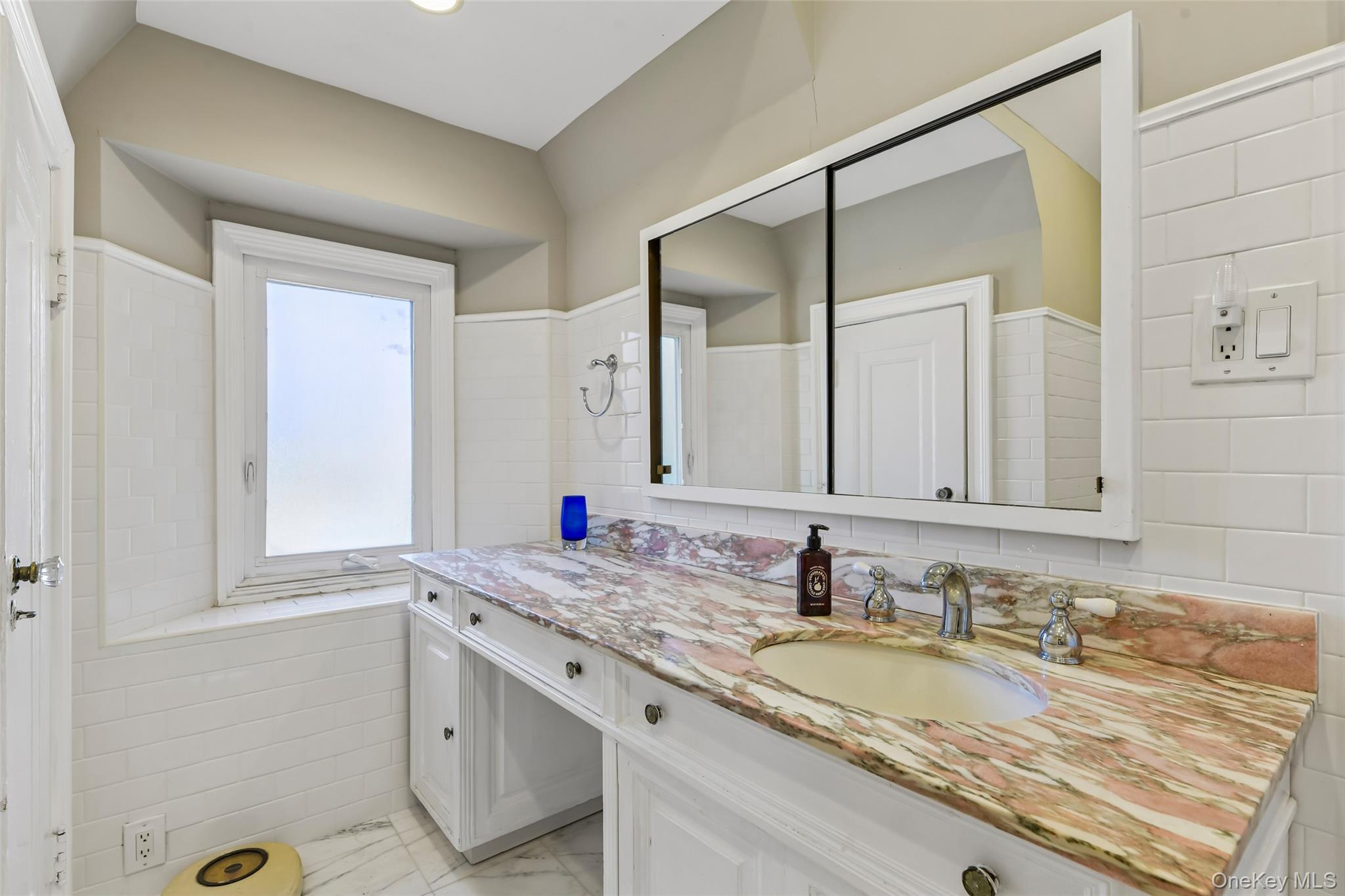 38 Cedarhurst Avenue — photo 20