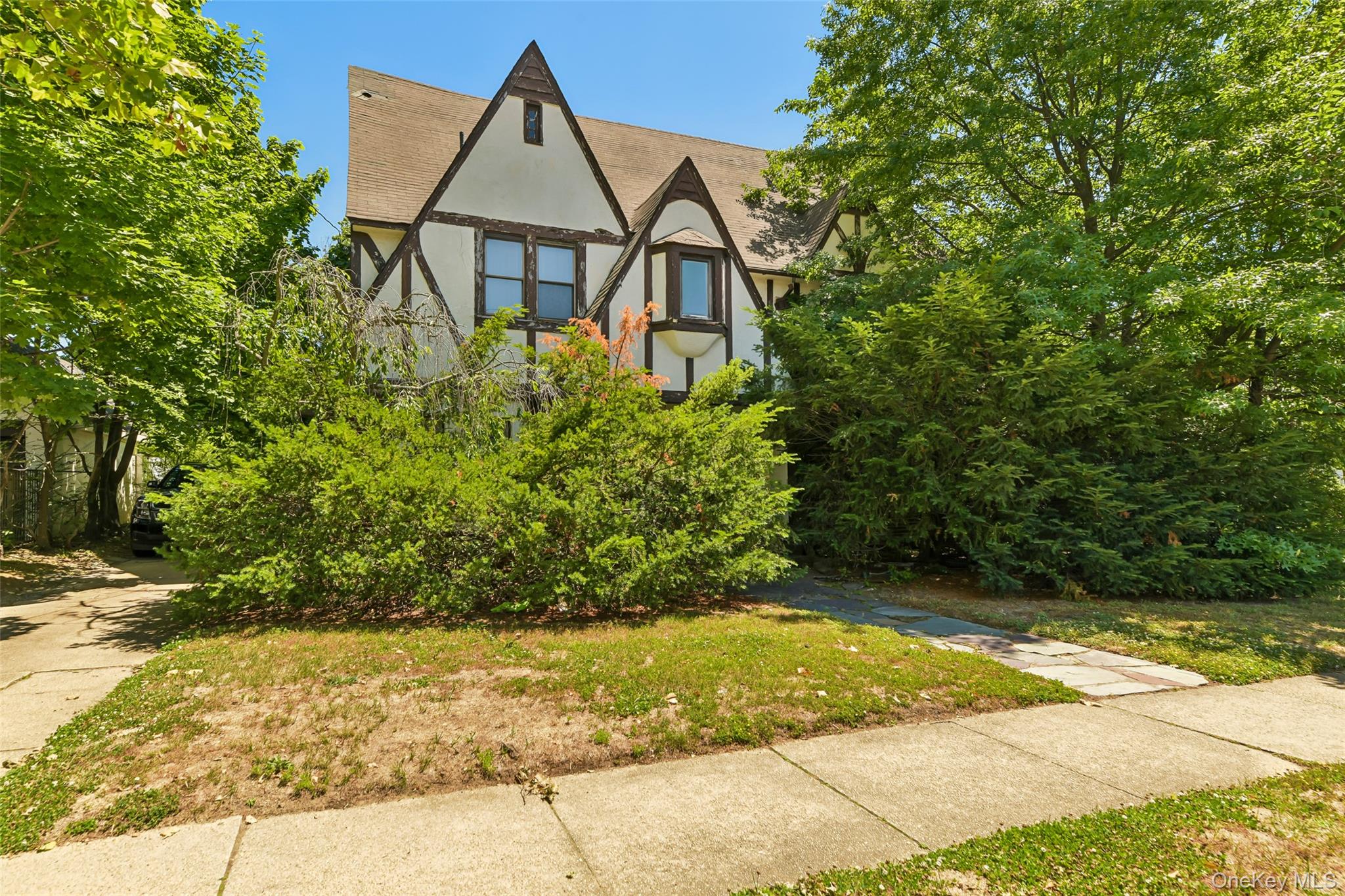 38 Cedarhurst Avenue — photo 2