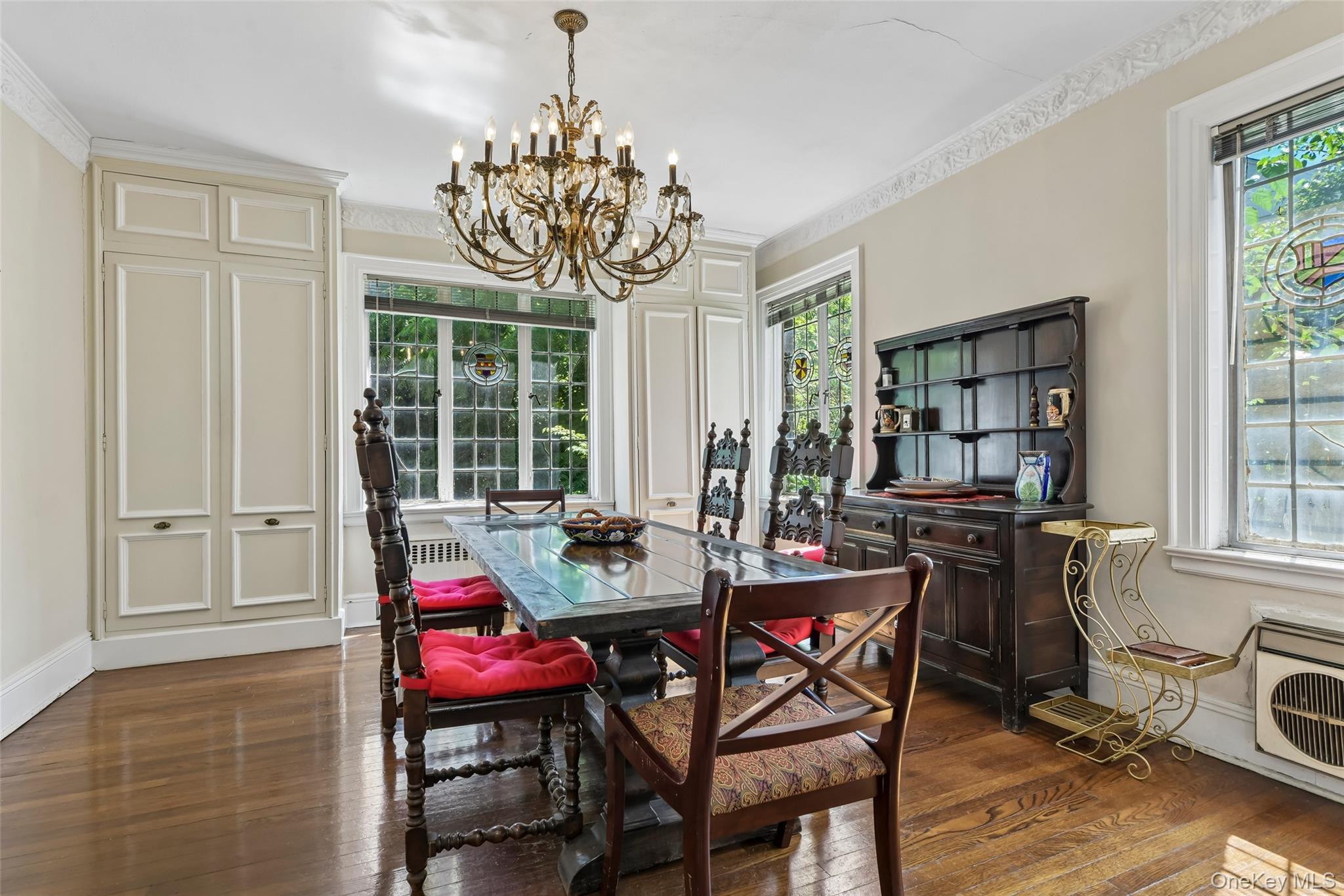 38 Cedarhurst Avenue — photo 8