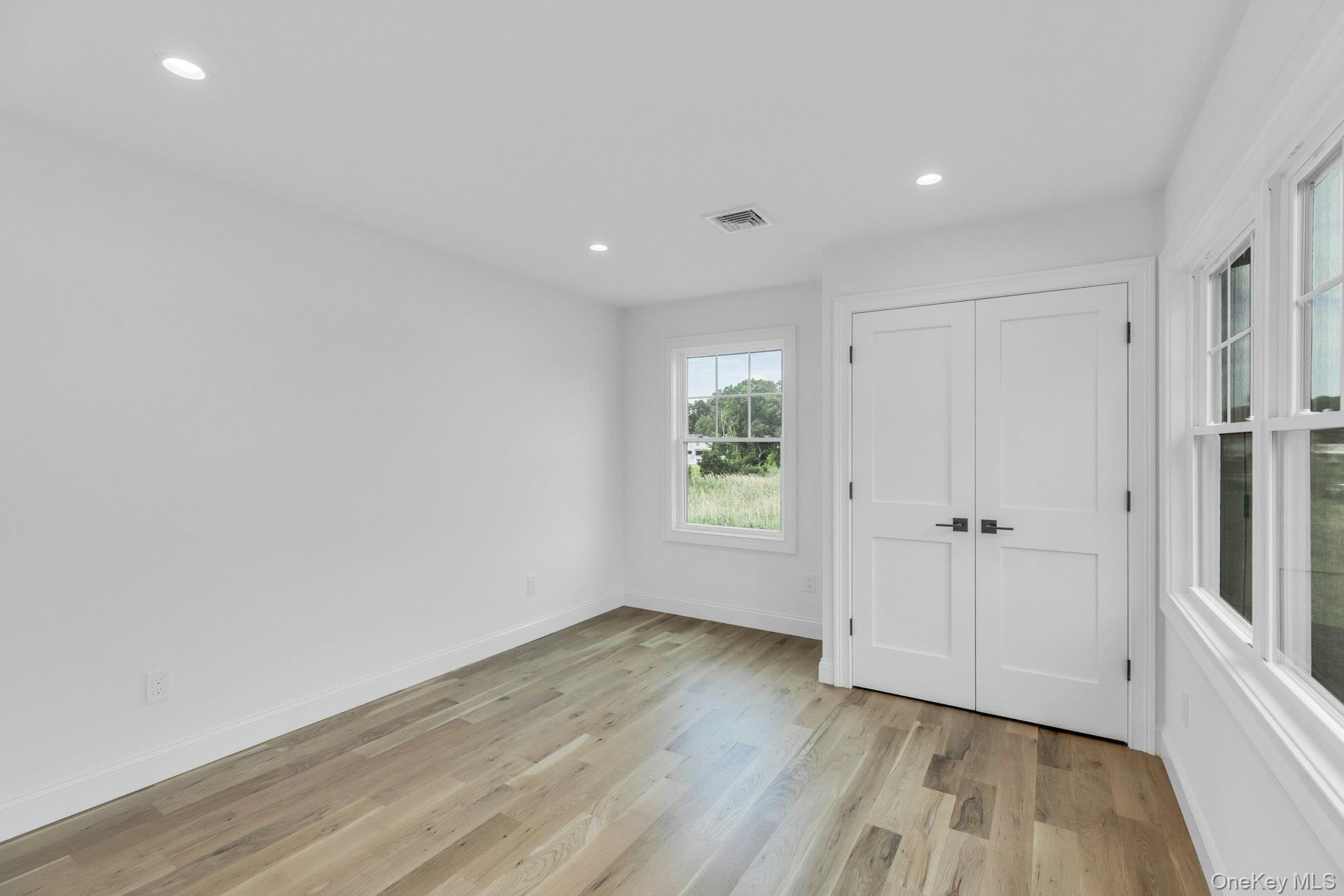 255 Peconic Bay Boulevard — photo 25
