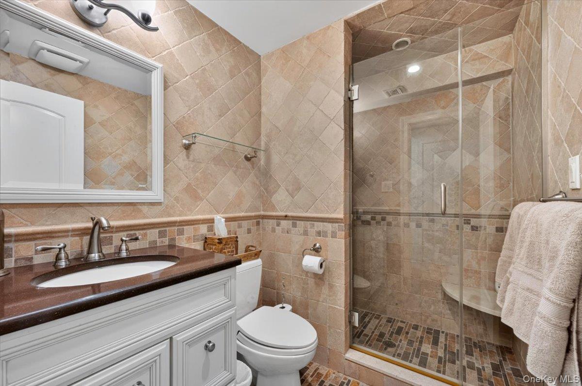 81 Montgomery Boulevard — photo 25