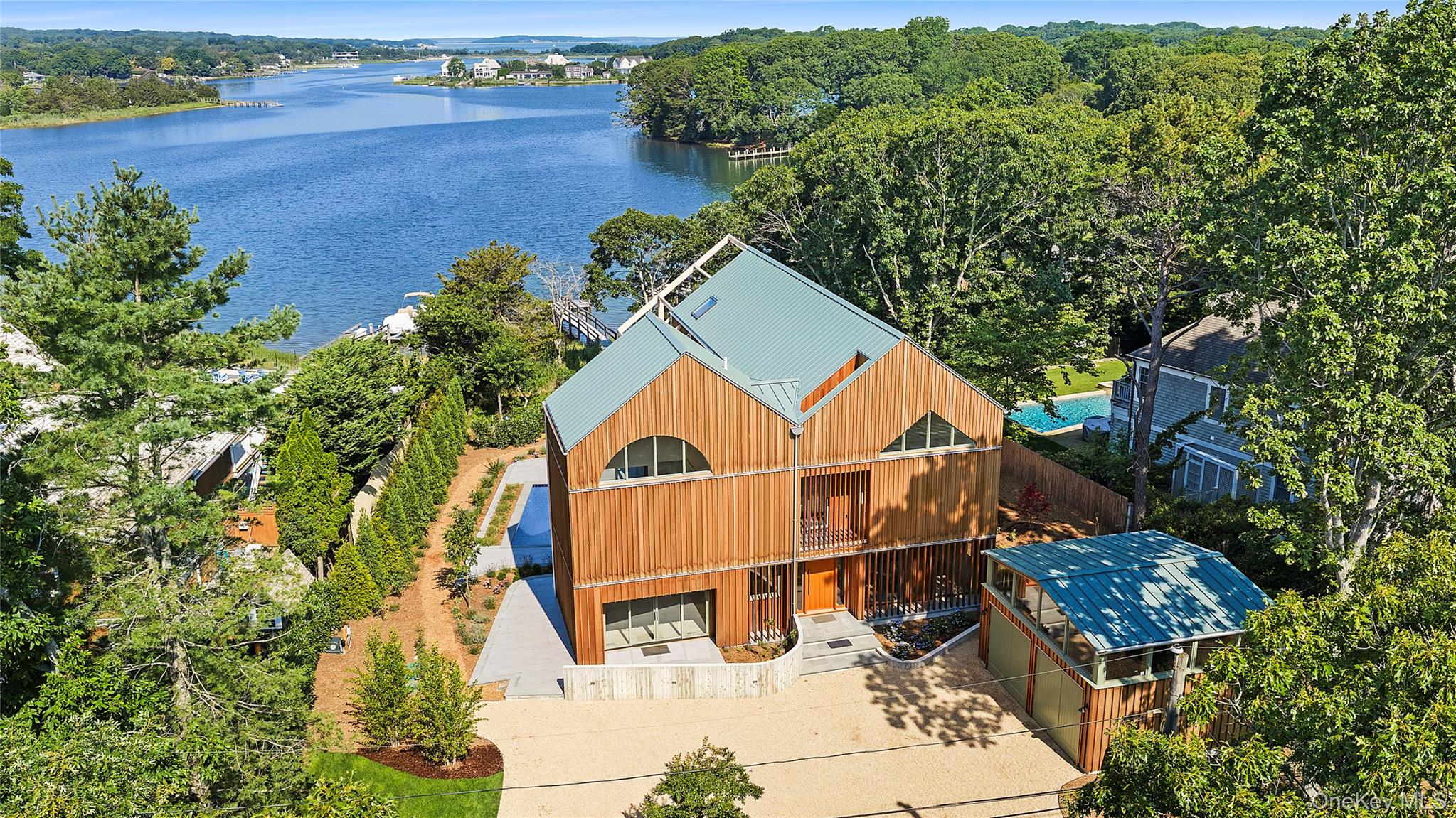 25 Bluff Point Road — photo 3