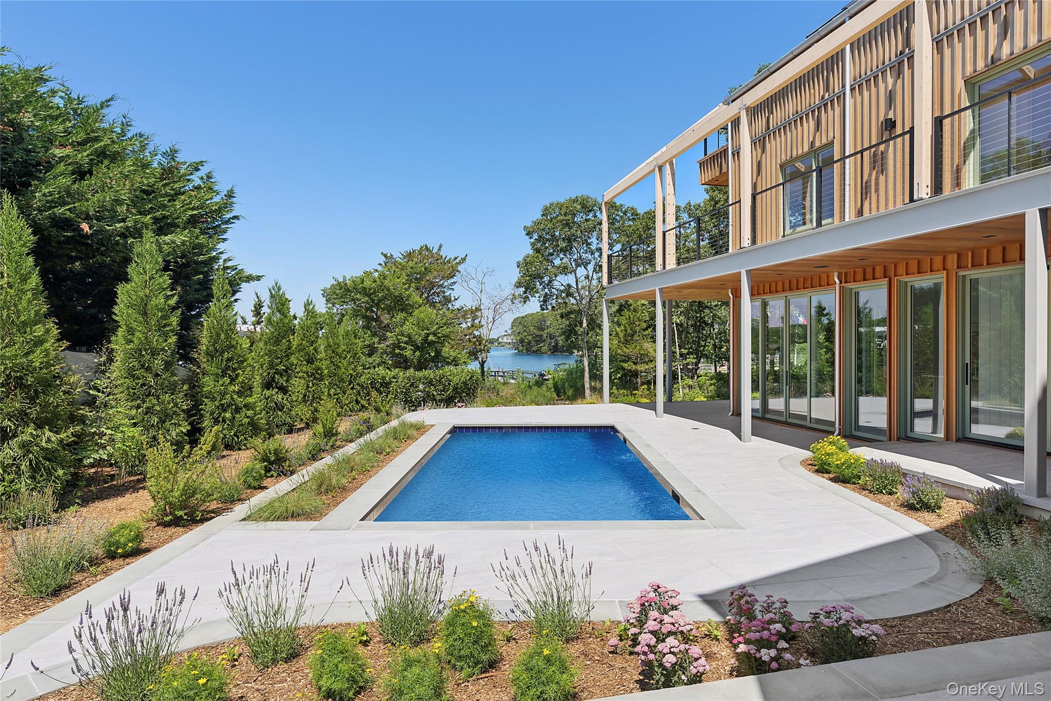 25 Bluff Point Road — photo 6