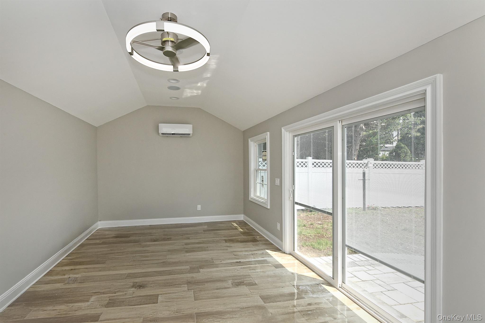 127 Vanderbilt Avenue — photo 39