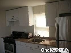 64 Waterview Street — photo 2