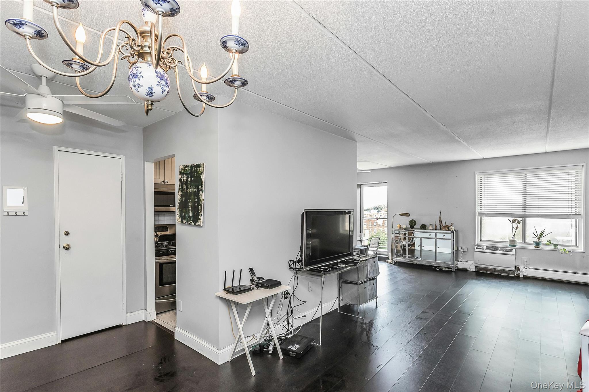 135 Post Avenue #6B — photo 6
