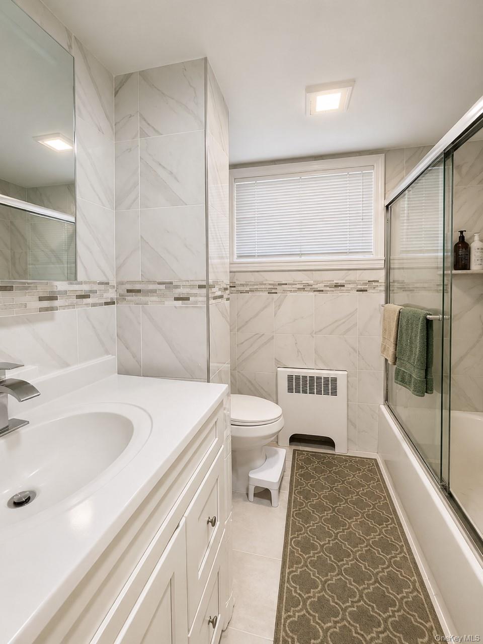 886 Woodmere Drive — photo 27