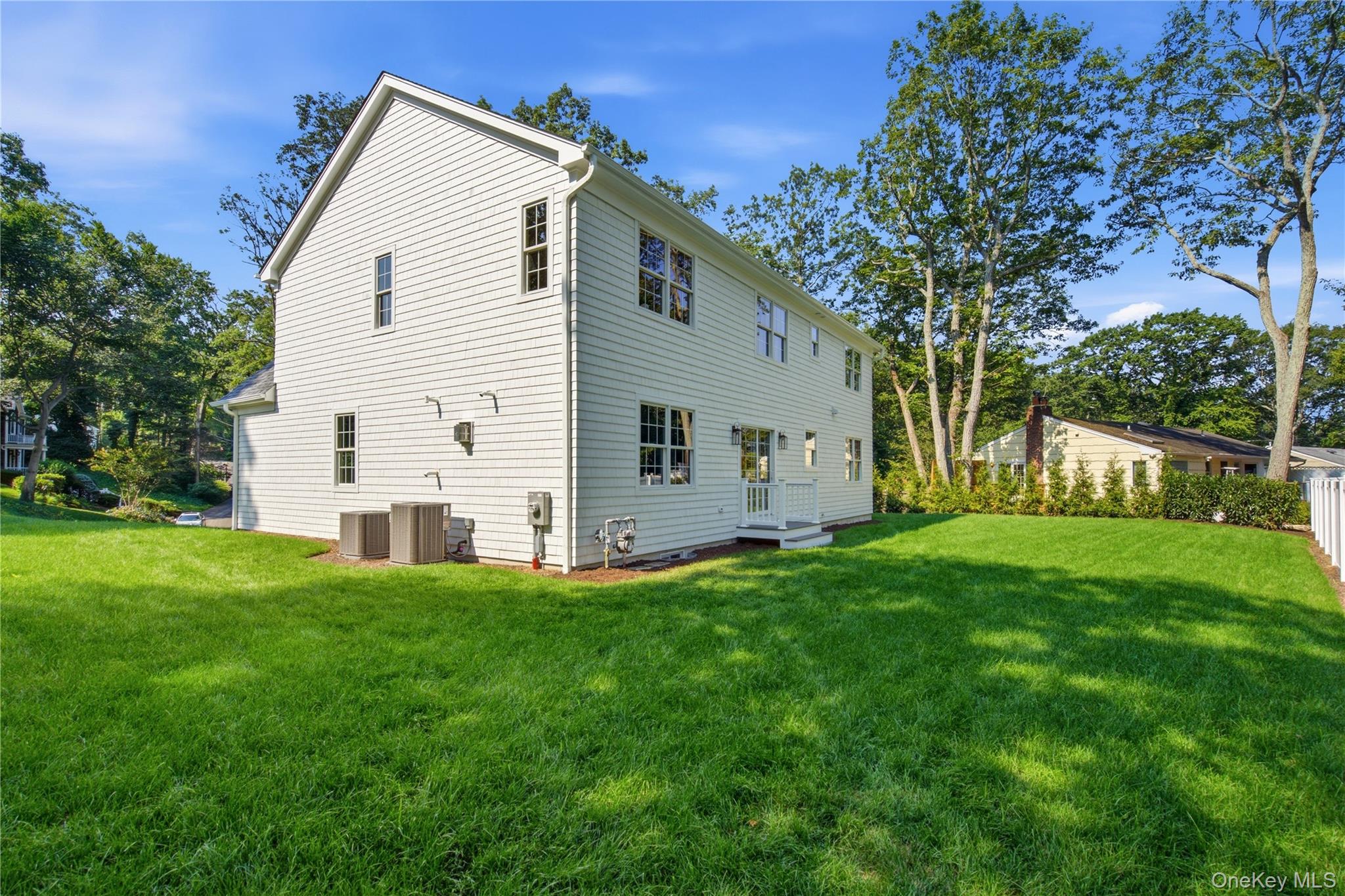 5 Glen Way — photo 29