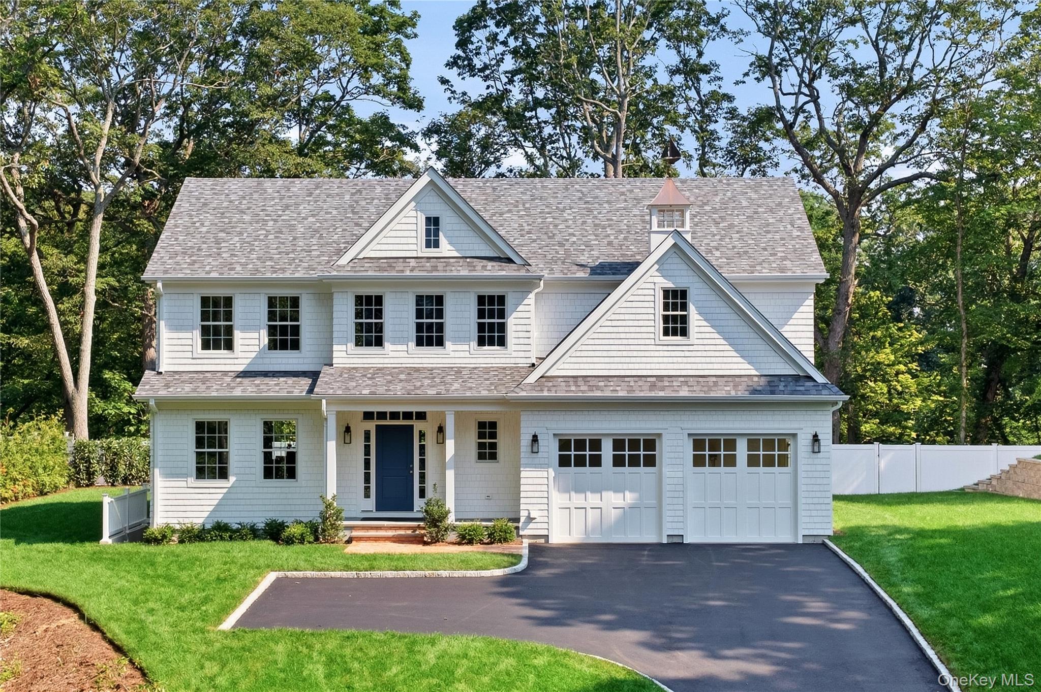 5 Glen Way, Cold Spring Harbor