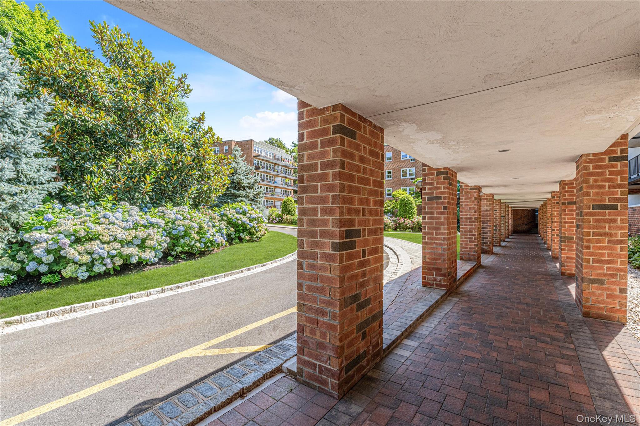 32 Pearsall Avenue #3F — photo 3