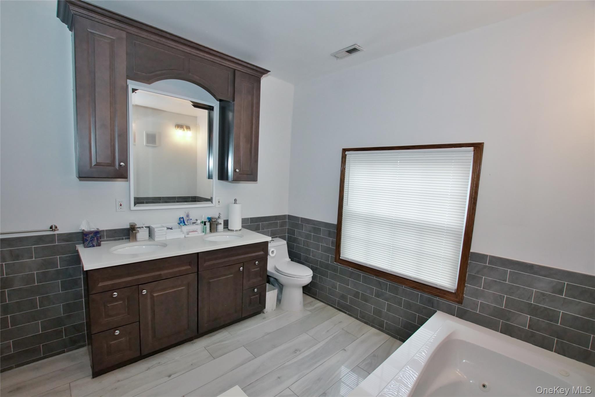 278 Long Beach Avenue — photo 21