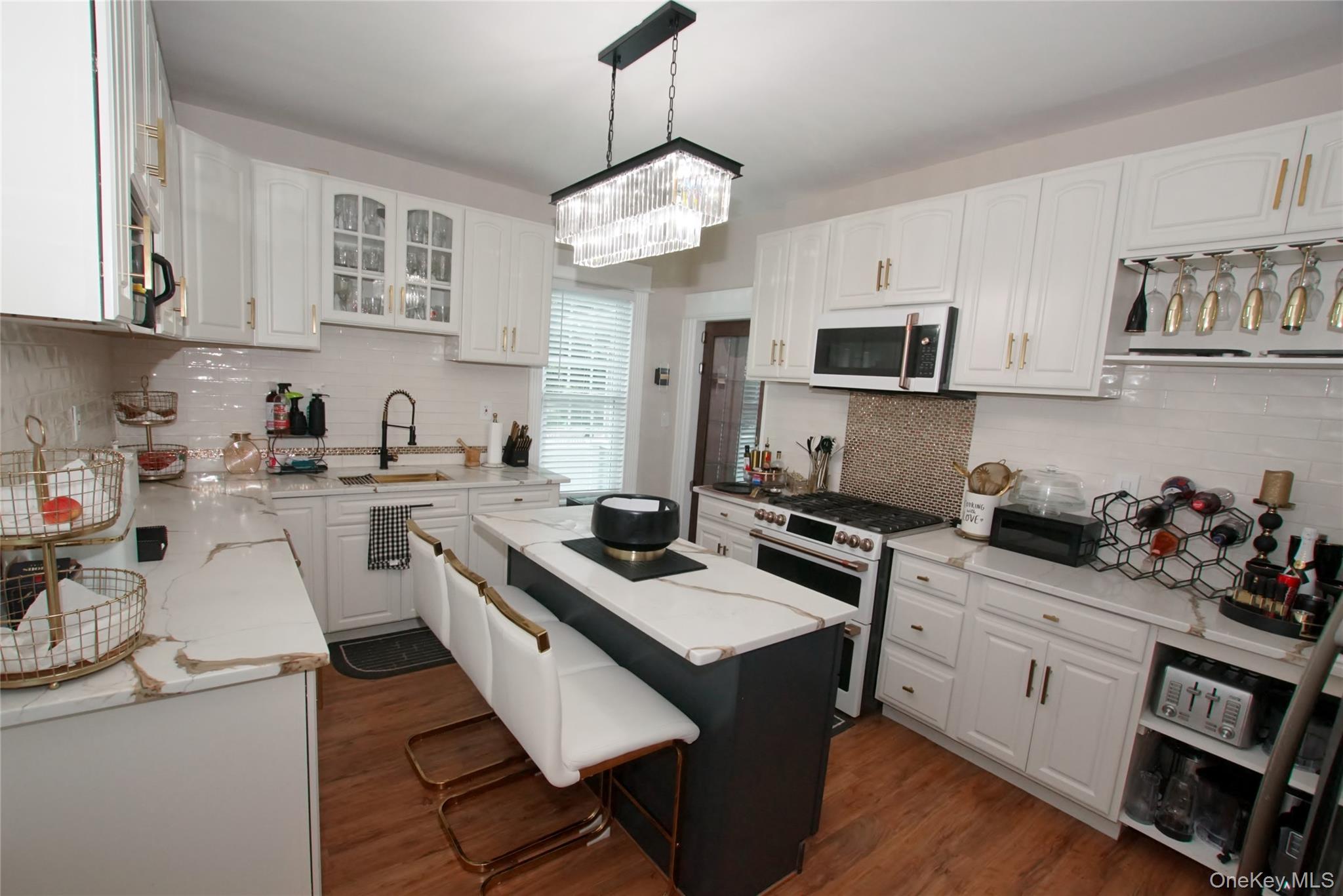 278 Long Beach Avenue — photo 4