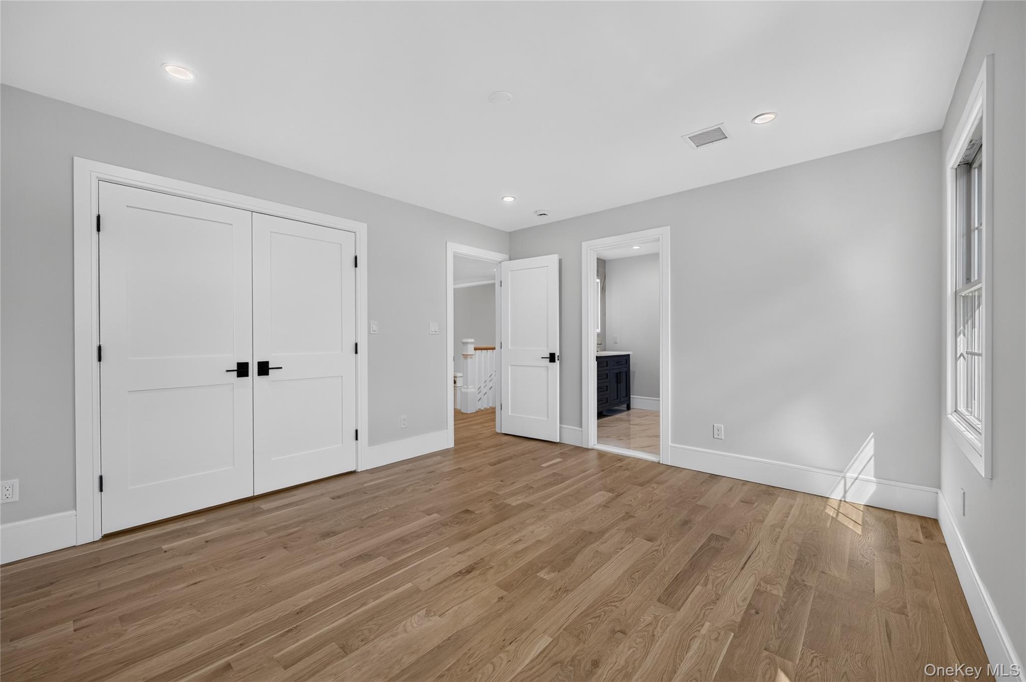 15 Glen Road — photo 40