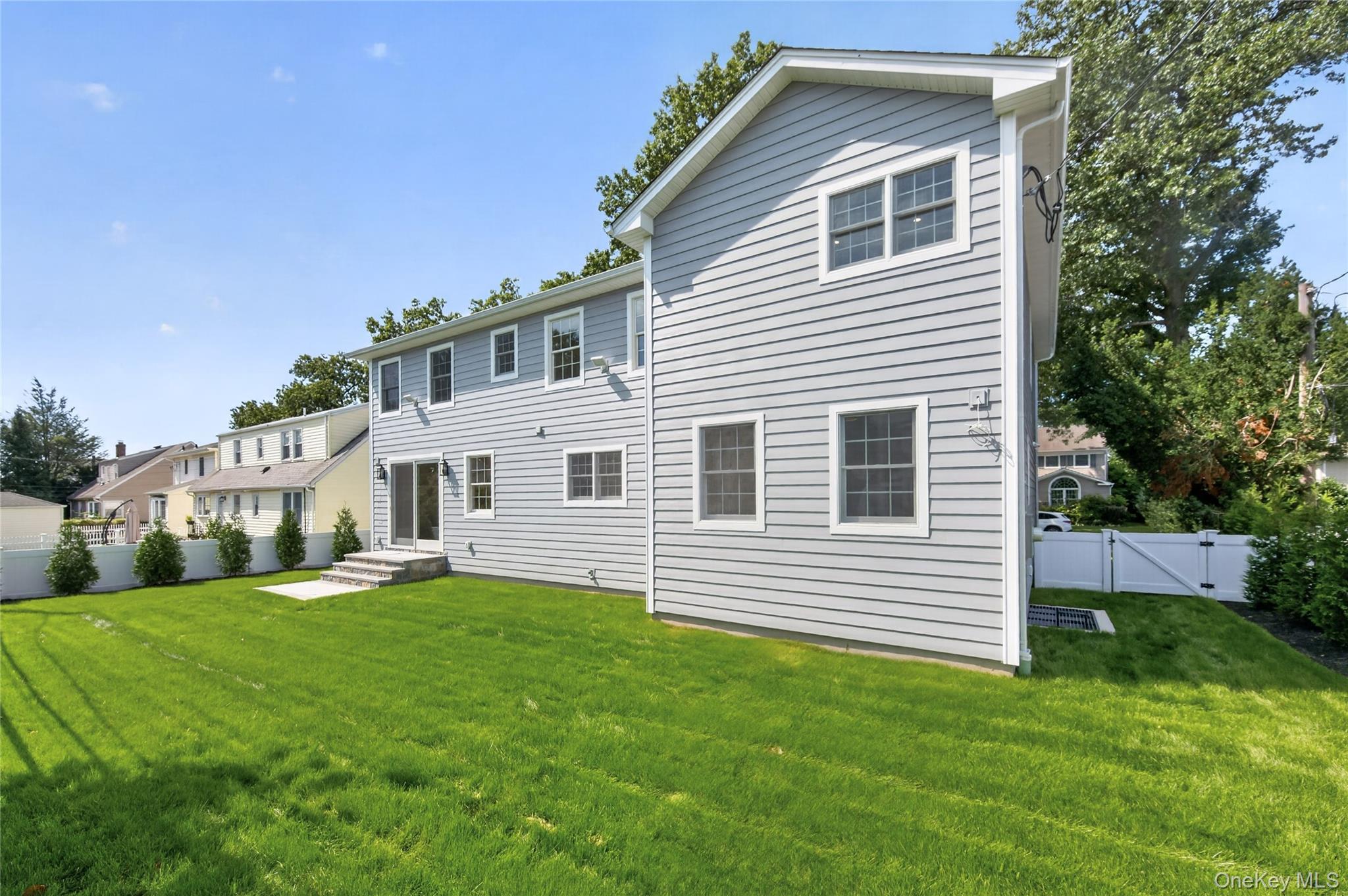 15 Glen Road — photo 47